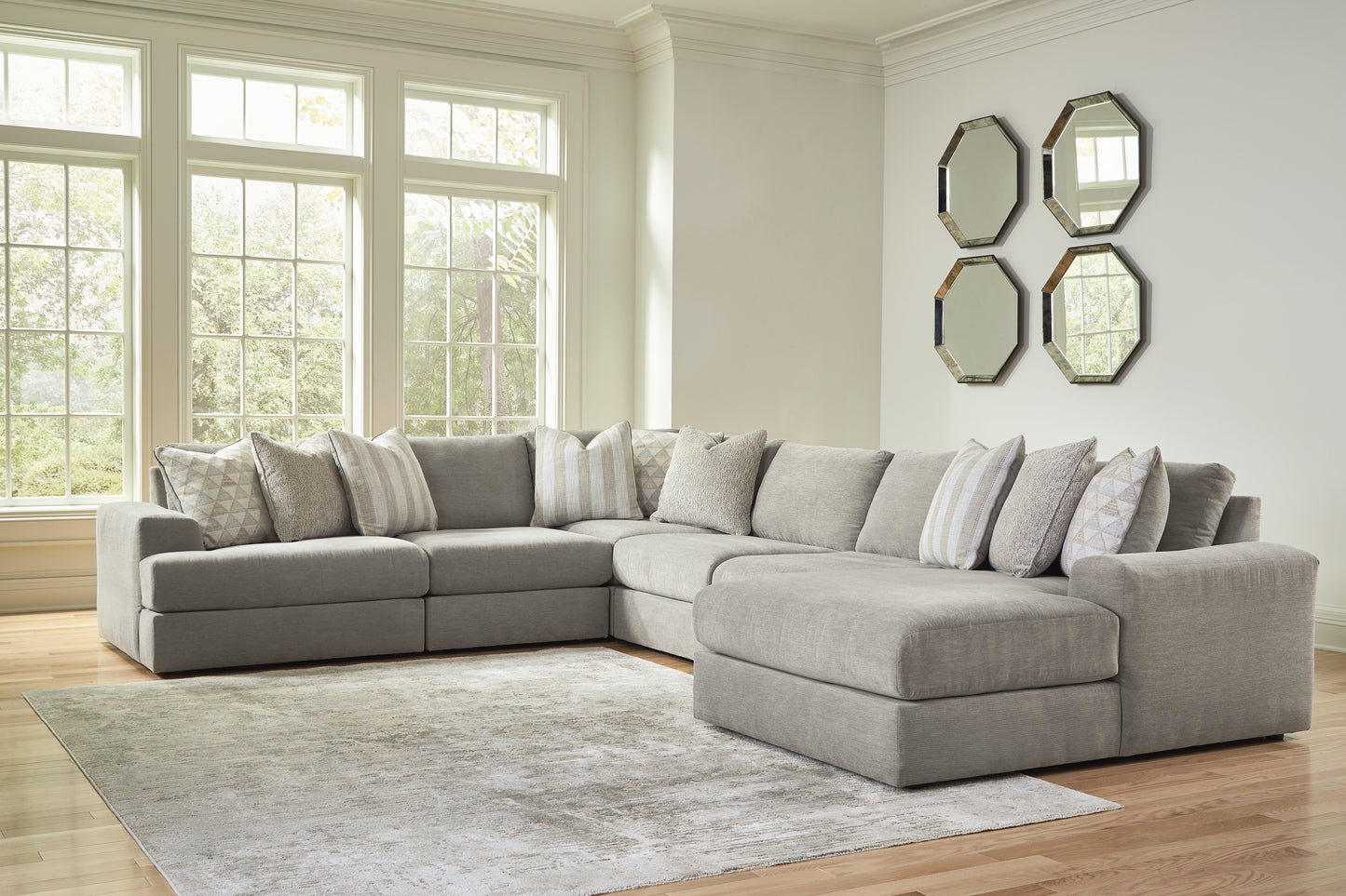 Cassel Furniture Outlet - Ashley Furniture - Avaliyah Sectional - RAF 6-Piece Sectional with Chaise / Ash - 58103S12