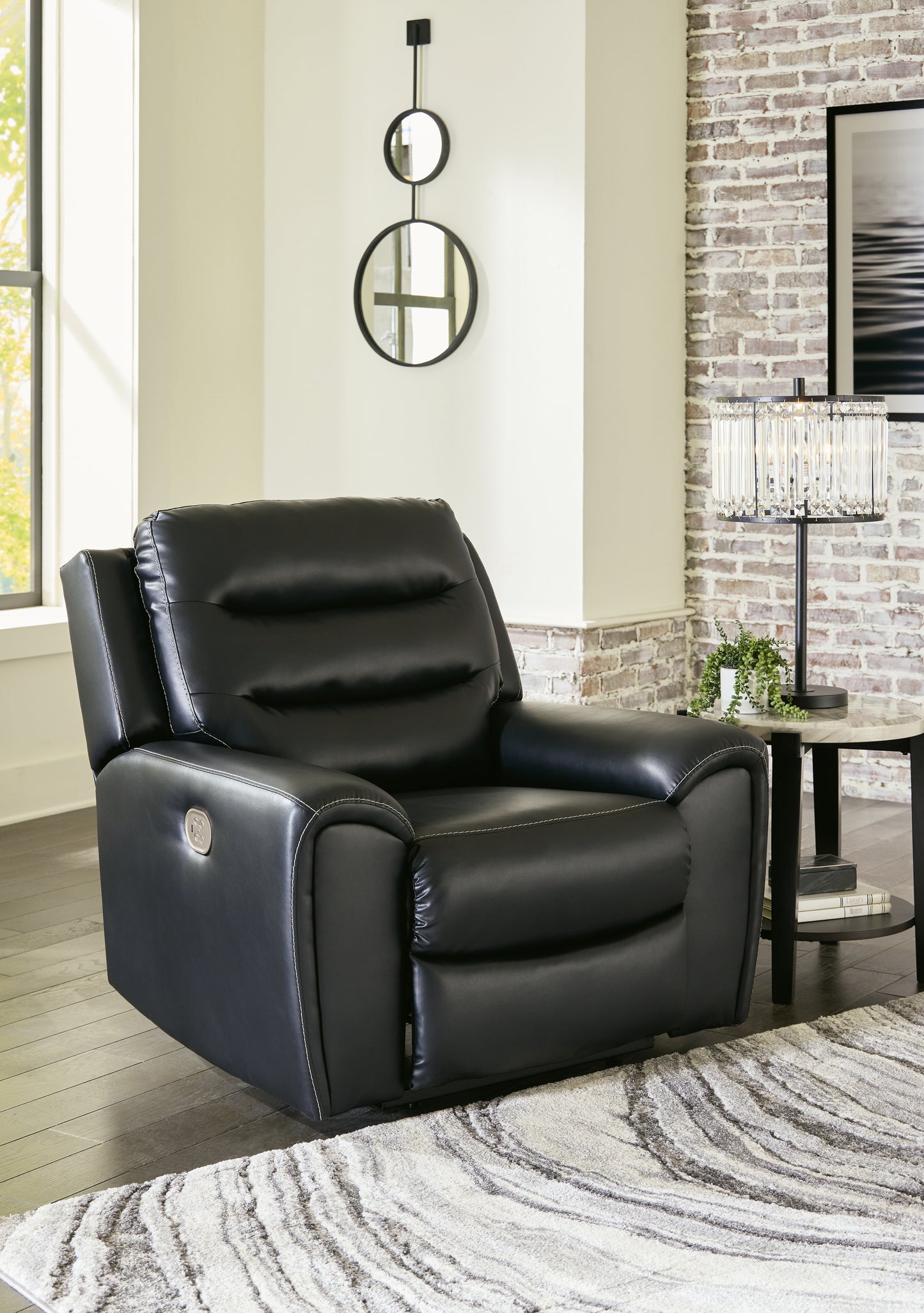 Cassel Furniture Outlet - Ashley Furniture - Warlin Living Room - PWR Recliner/ADJ Headrest / Black - 6110513