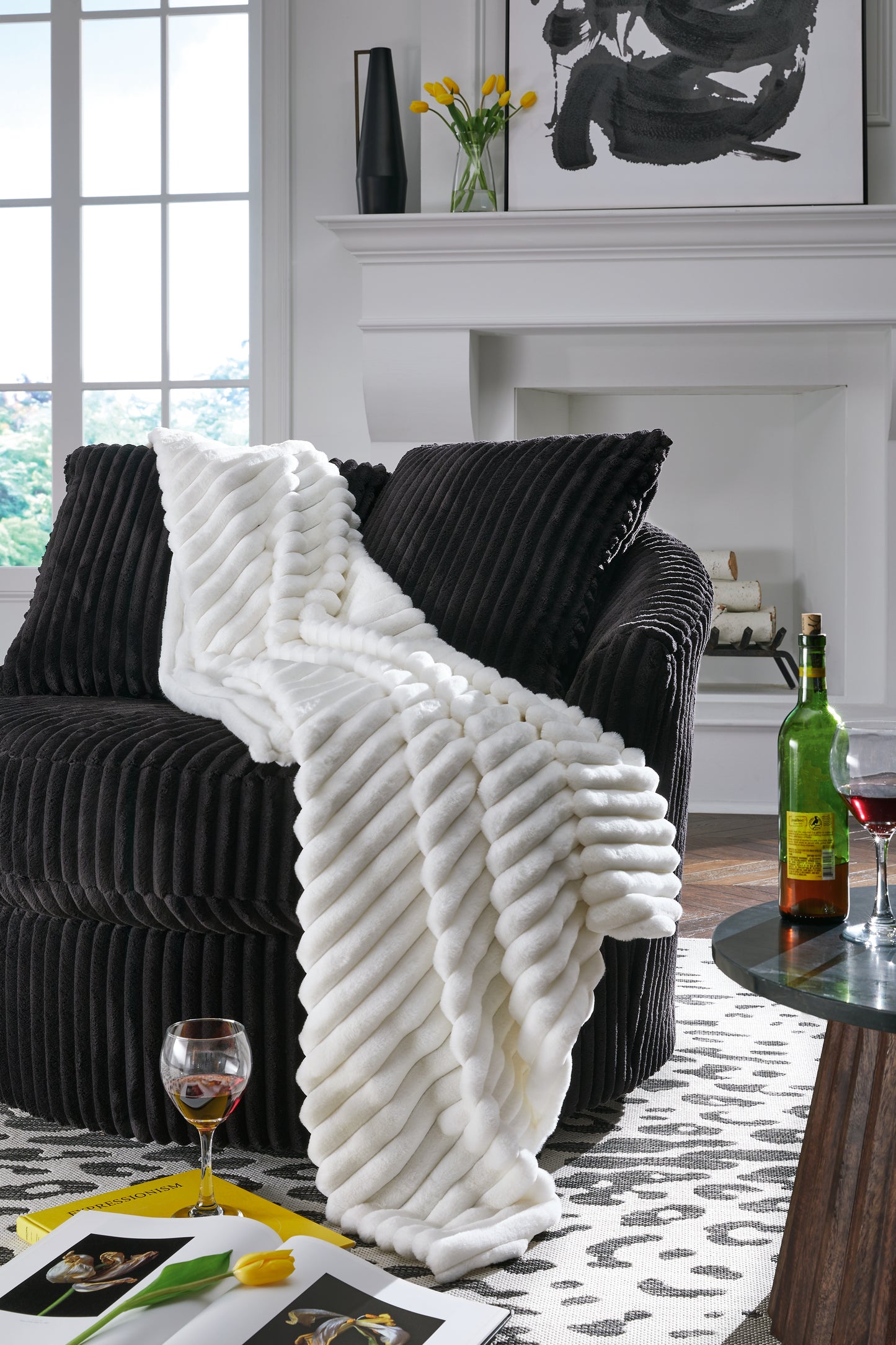 Cassel Furniture Outlet - Ashley Furniture - Alsonwell Throw (Set of 3) - Throw (3/CS) / White - A1001080