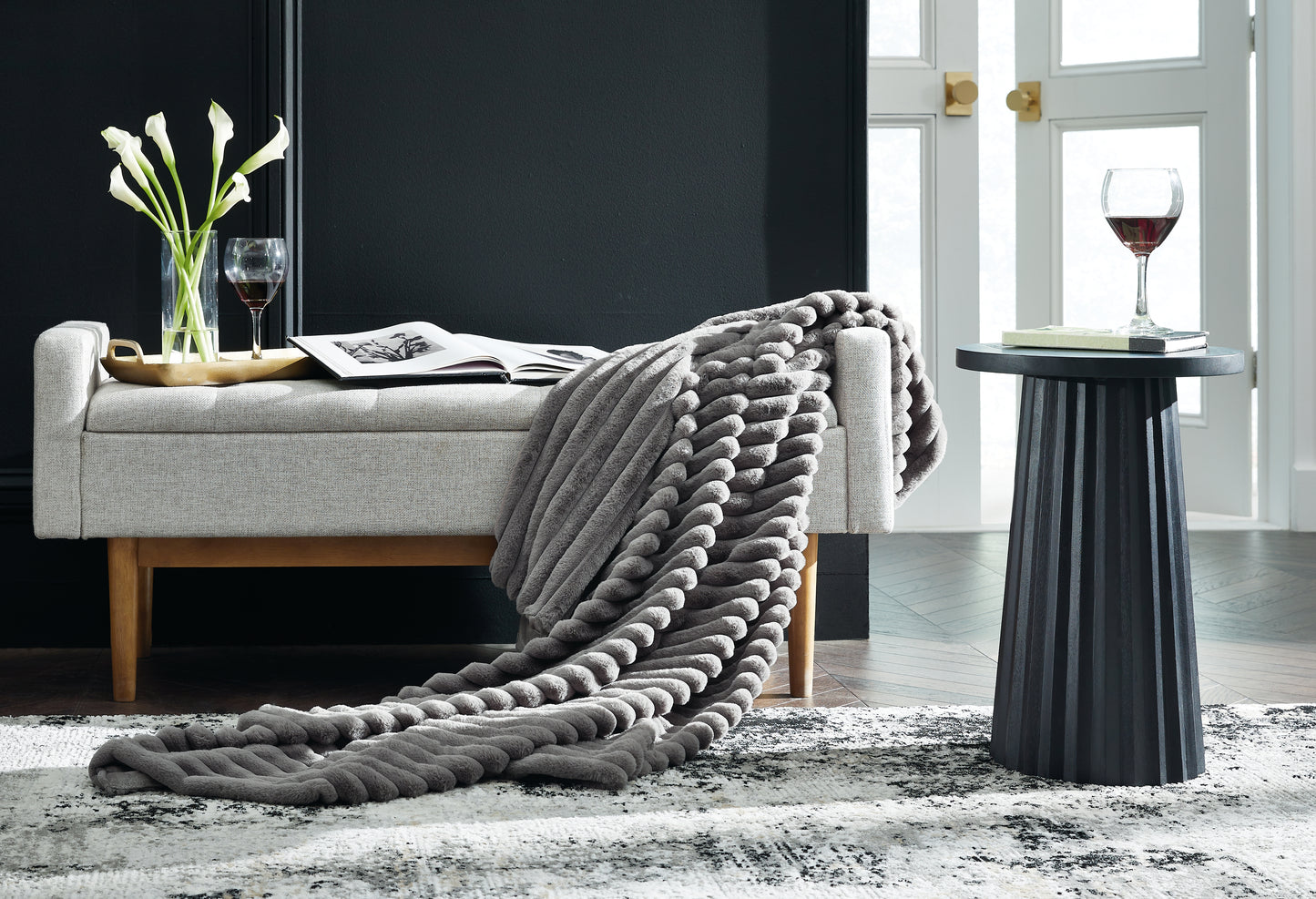 Cassel Furniture Outlet - Ashley Furniture - Alsonwell Throw (Set of 3) - Throw (3/CS) / Gray - A1001081