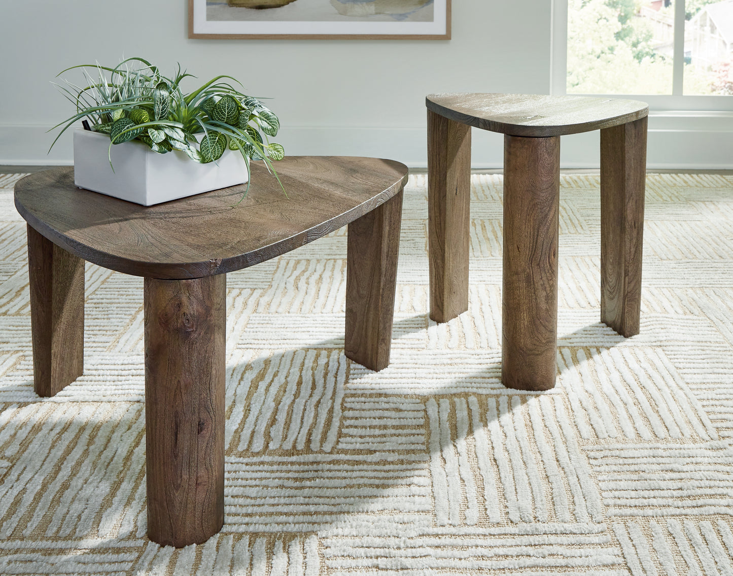 Cassel Furniture Outlet - Ashley Furniture - Reidport Accent Coffee Table (Set of 2) - Accent Cocktail TBL Set (Set of 2) / Grayish Brown - A4000604