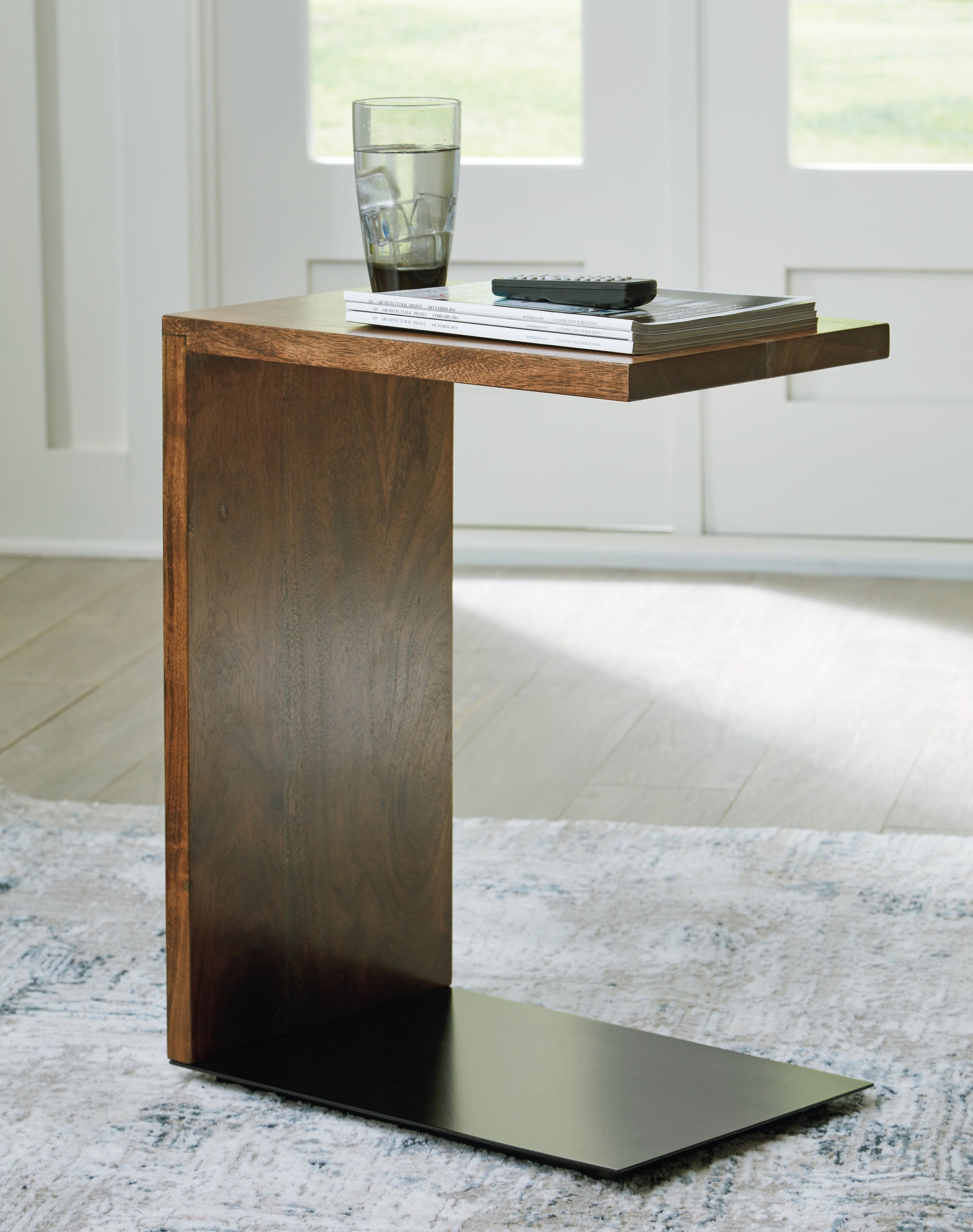 Cassel Furniture Outlet - Ashley Furniture - Wimshaw Accent Table - Accent Table / Brown/Black - A4000618