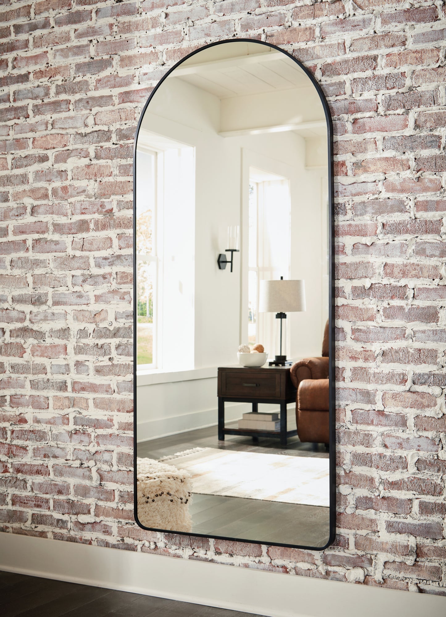 Cassel Furniture Outlet - Ashley Furniture - Sethall Mirror - Floor Mirror / Black - A8010307