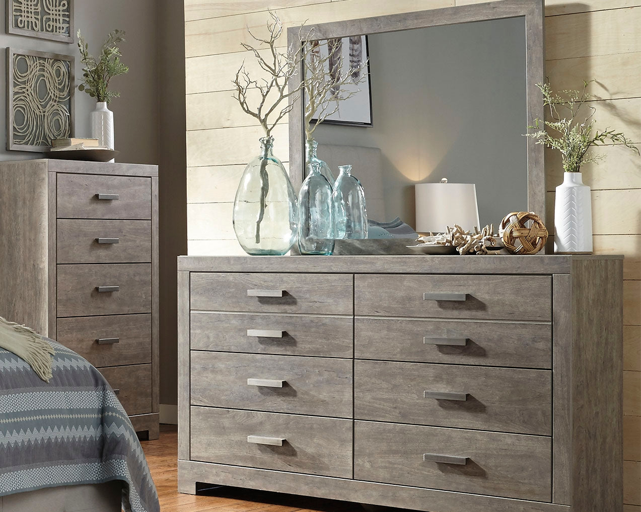 Cassel Furniture Outlet - Ashley Furniture - Culverbach Bedroom - Dresser and Mirror / Gray - B070B1