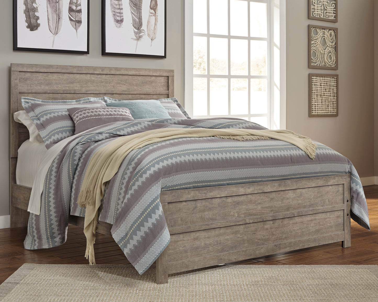 Cassel Furniture Outlet - Ashley Furniture - Culverbach Bedroom - Queen Panel Bed / Gray - B070B8
