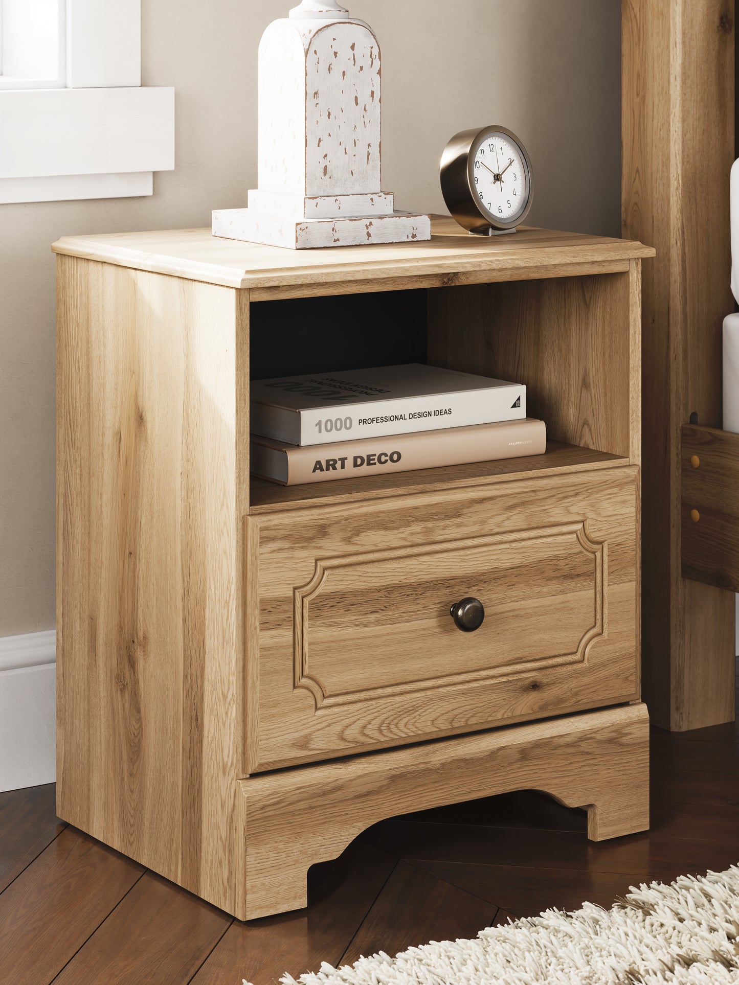 Cassel Furniture Outlet - Ashley Furniture - Aleaport Bedroom - One Drawer Night Stand / Warm Brown - PCB1075-91