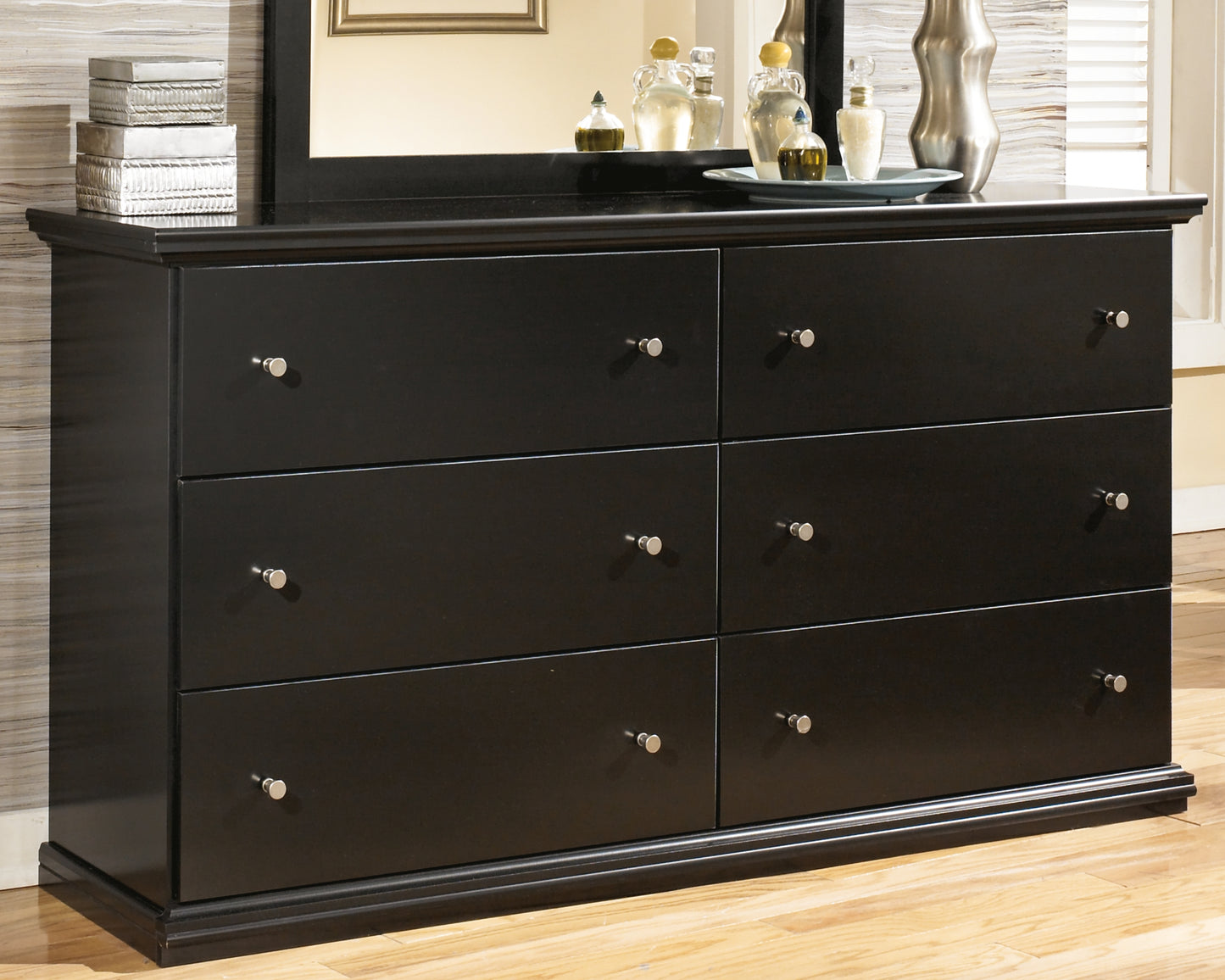 Cassel Furniture Outlet - Ashley Furniture - Maribel Bedroom - Six Drawer Dresser / Black - B138-31