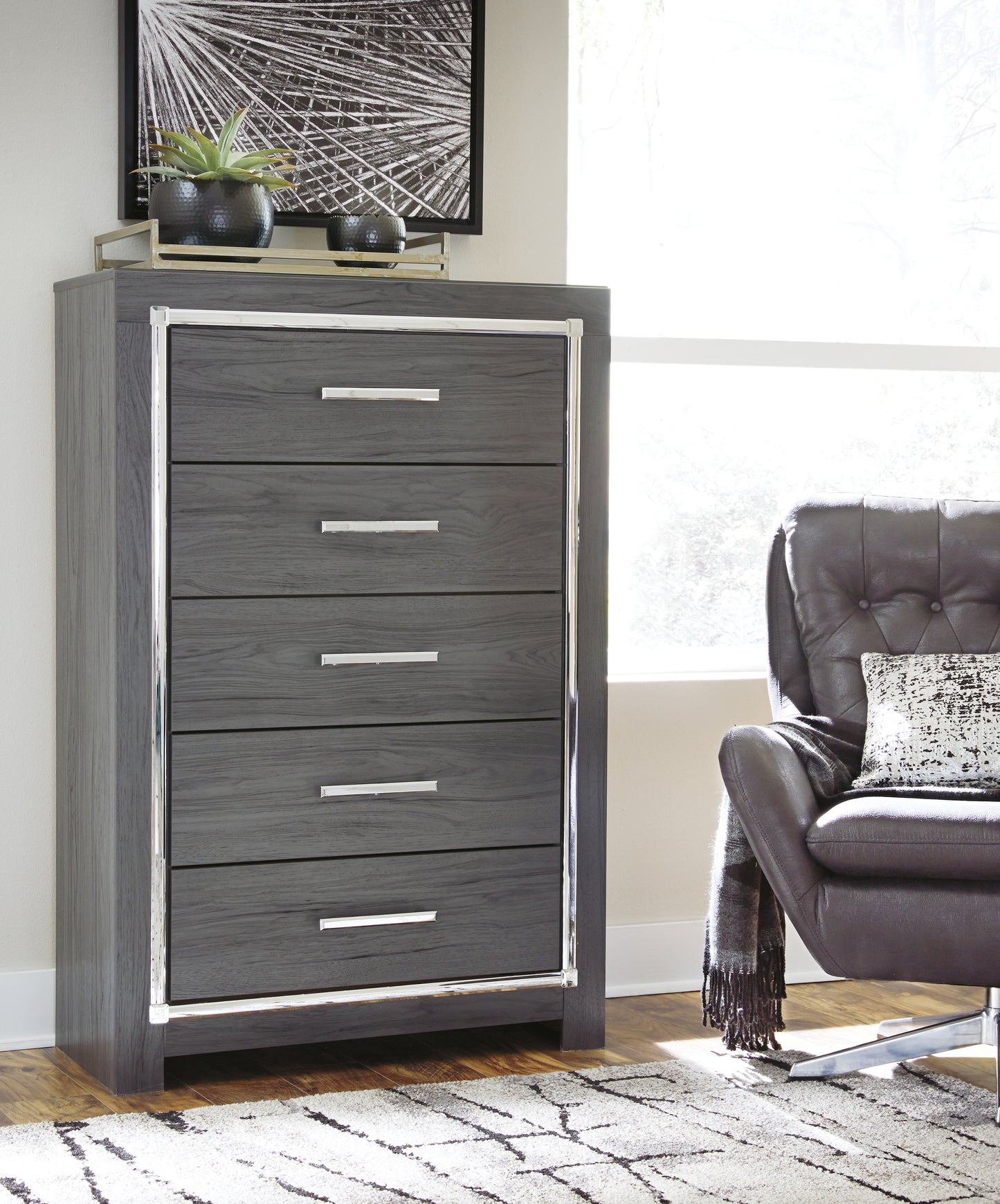 Cassel Furniture Outlet - Ashley Furniture - Lodanna Bedroom - Five Drawer Chest / Gray - B214-46