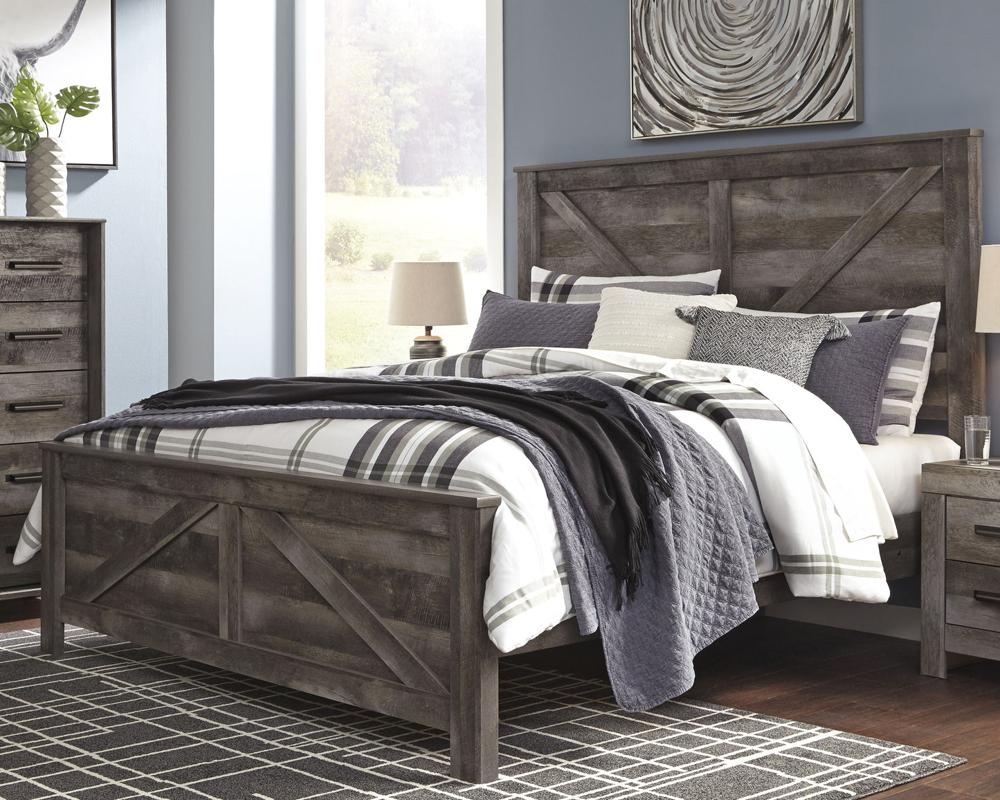Cassel Furniture Outlet - Ashley Furniture - Wynnlow Bedroom - King Crossbuck Panel Bed / Gray - B440B11