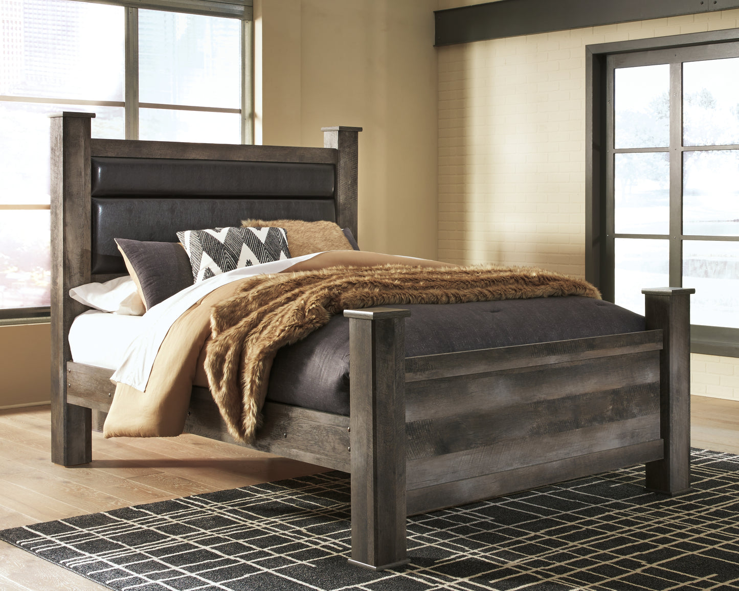 Cassel Furniture Outlet - Ashley Furniture - Wynnlow Bedroom - Queen Upholstered Poster Bed / Gray - B440B7