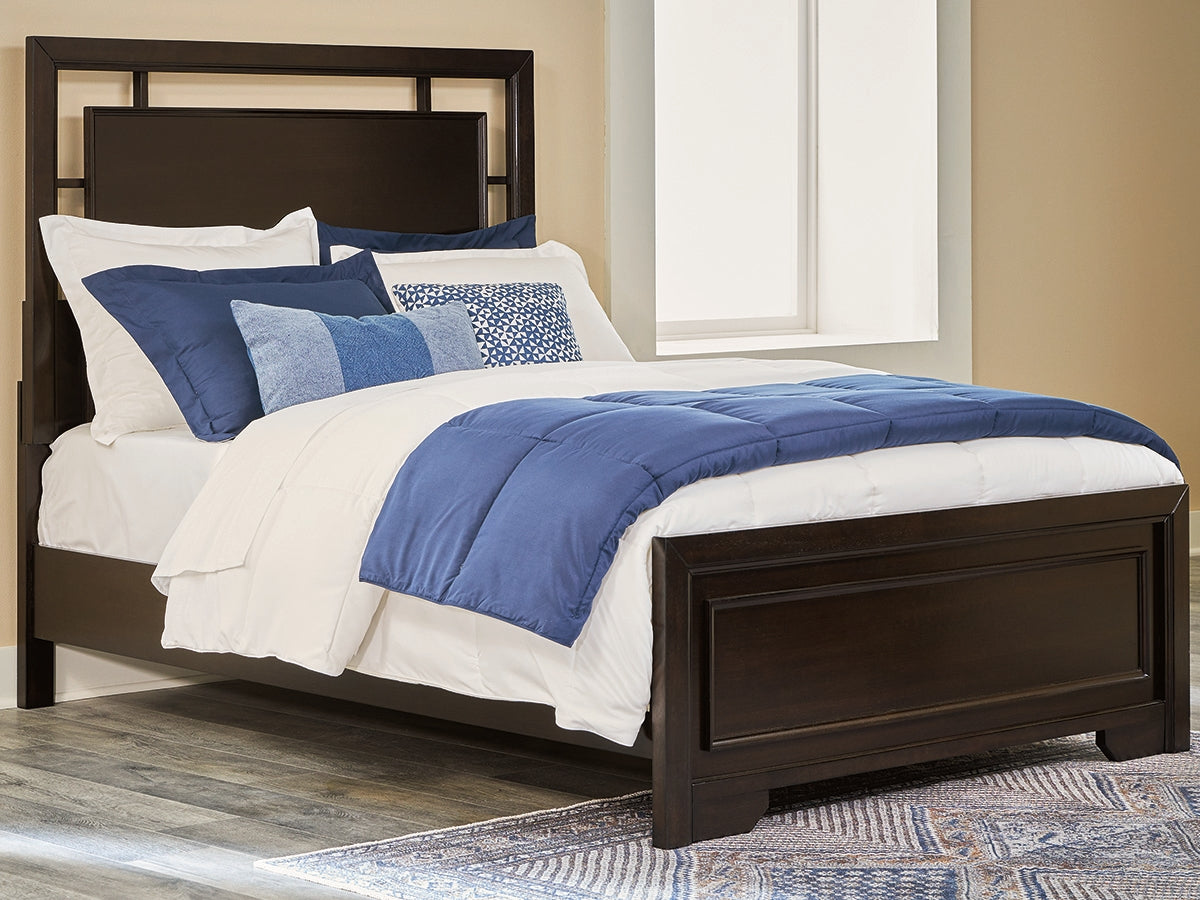Cassel Furniture Outlet - Ashley Furniture - Covetown Bedroom - Full Panel Bed / Dark Brown - B441B4