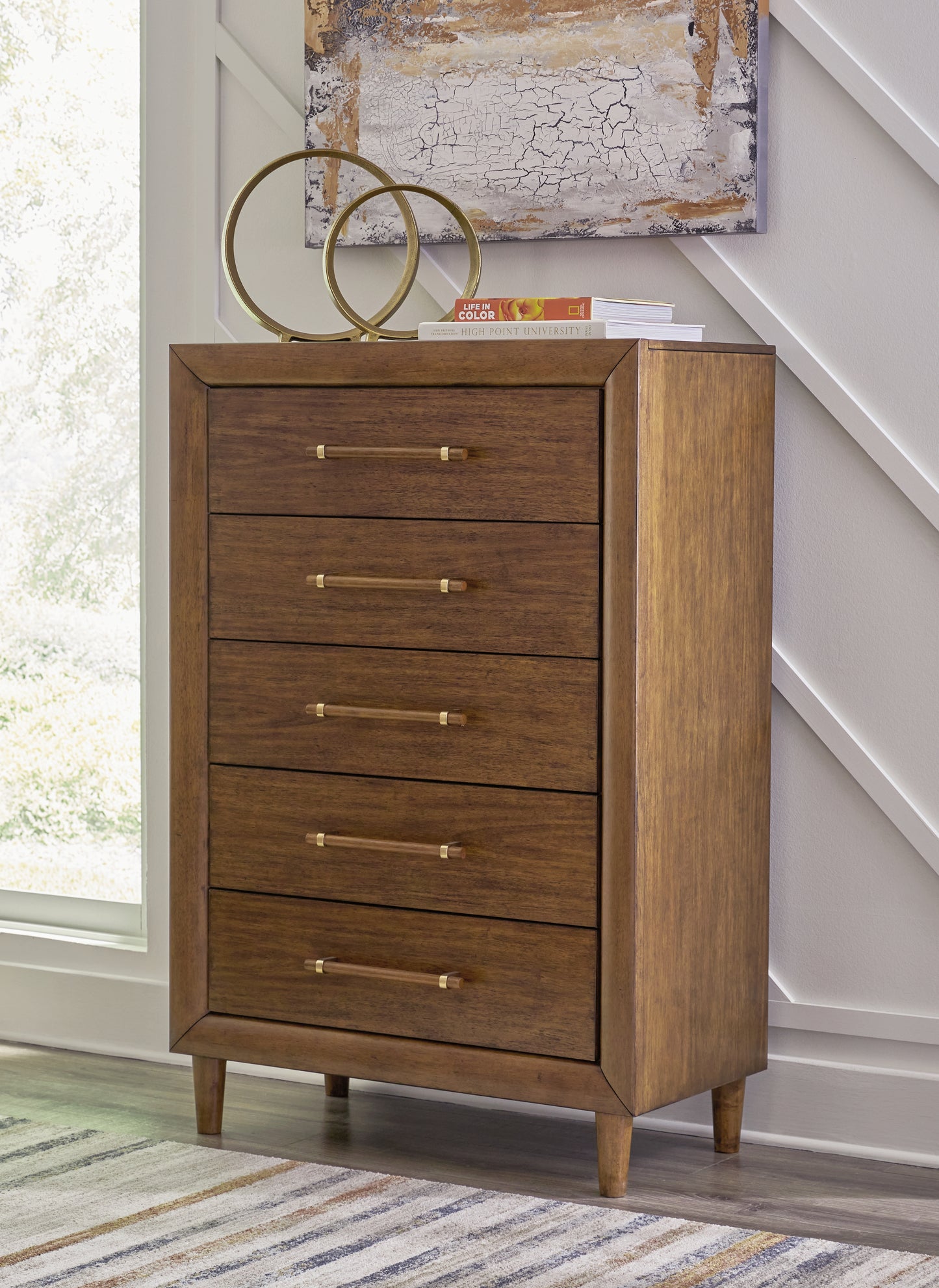 Cassel Furniture Outlet - Ashley Furniture - Lyncott Bedroom - Five Drawer Chest / Brown - B615-46