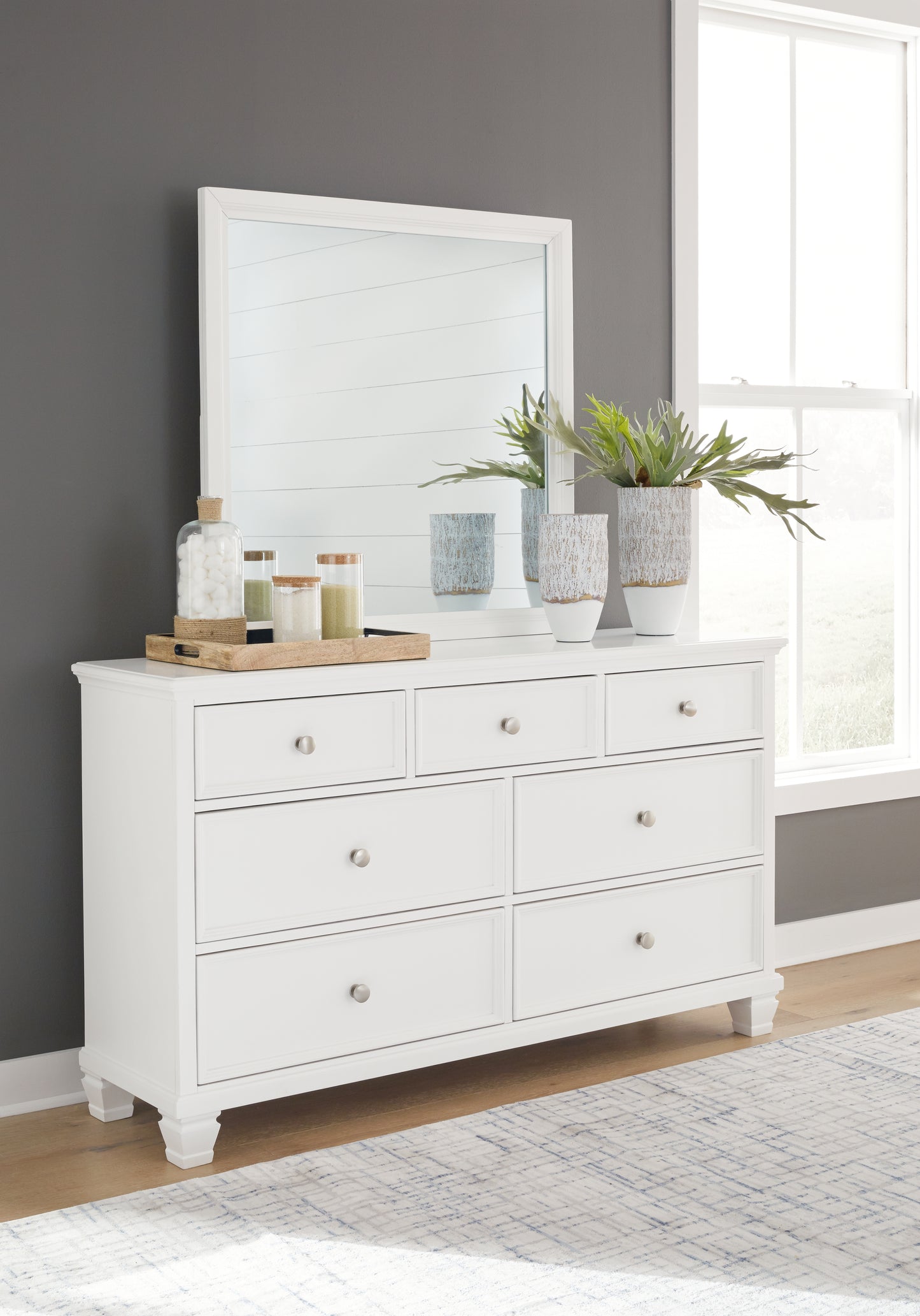 Cassel Furniture Outlet - Ashley Furniture - Fortman Bedroom - Dresser and Mirror / White - B680B1