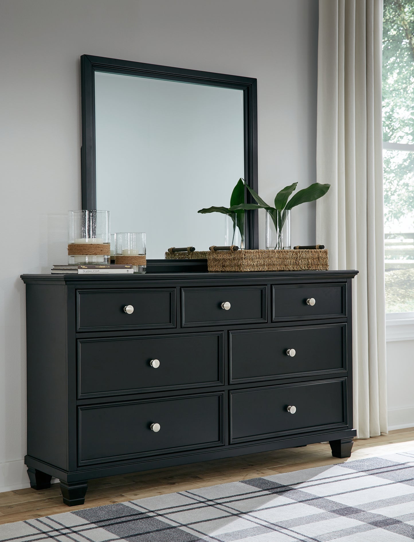 Cassel Furniture Outlet - Ashley Furniture - Lanolee Bedroom - Dresser and Mirror / Black - B687B1