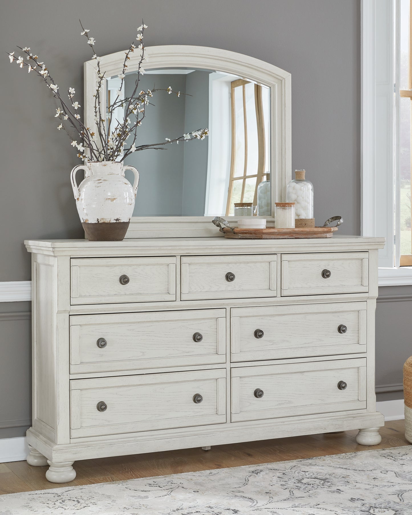 Cassel Furniture Outlet - Ashley Furniture - Robbinsdale Bedroom - Dresser and Mirror / Antique White - B742B1
