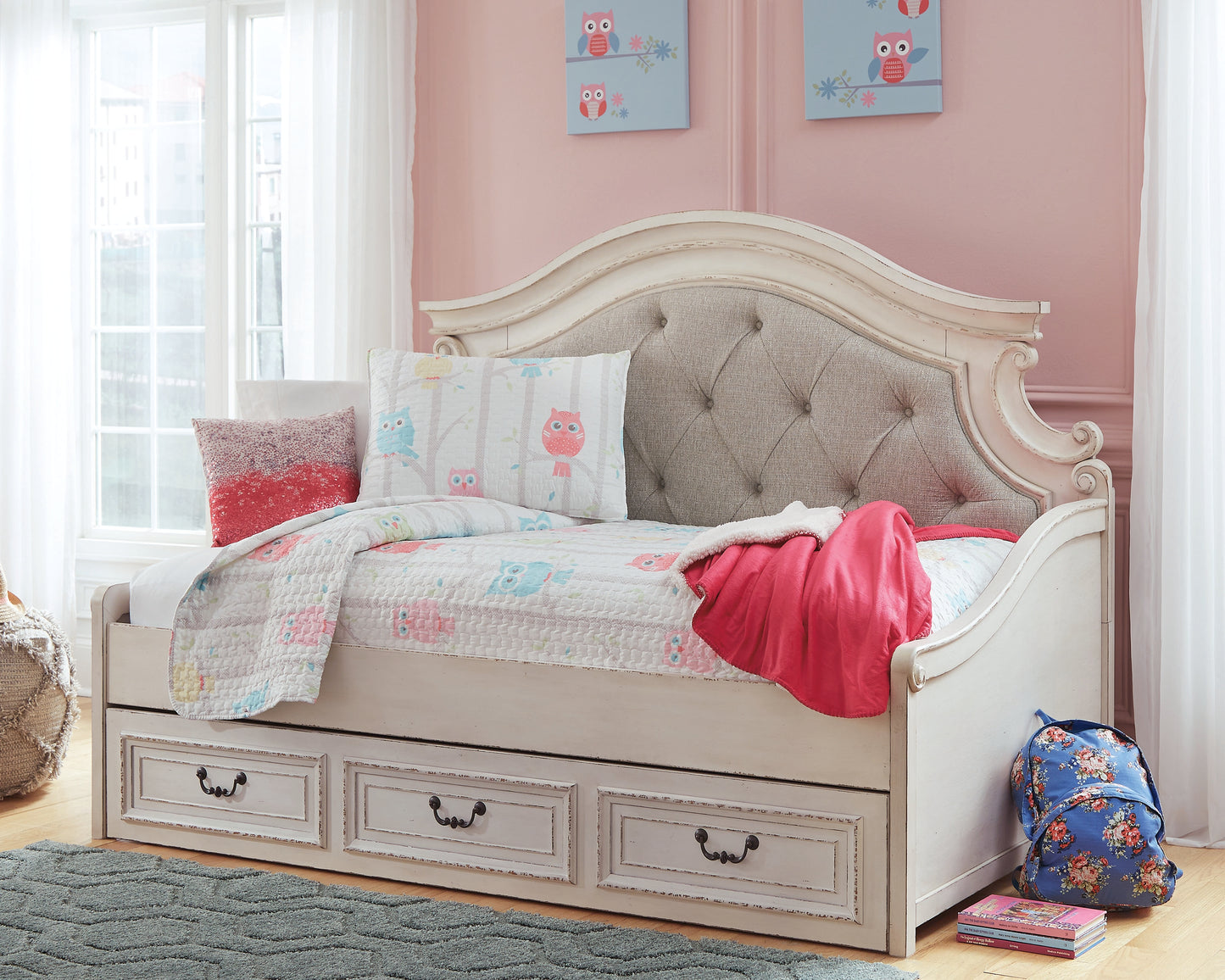 Cassel Furniture Outlet - Ashley Furniture - Realyn Bedroom - Twin Day Bed with 1 Large Storage Drawer / Chipped White - B743B15