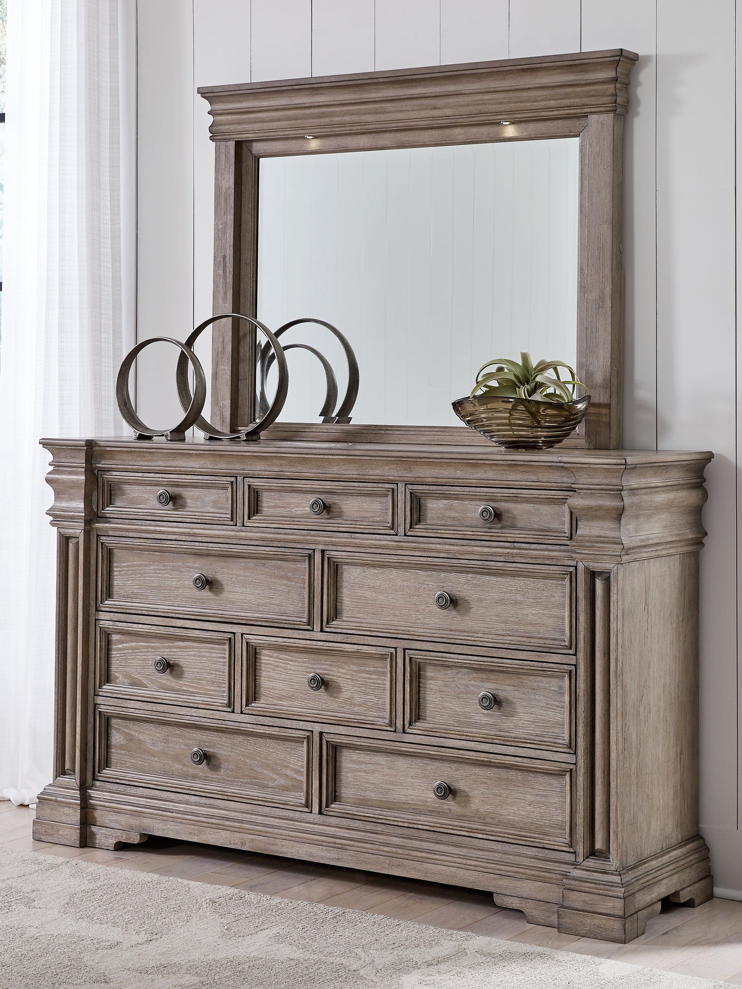 Cassel Furniture Outlet - Ashley Furniture - Blairhurst Bedroom - Dresser and Mirror / Light Grayish Brown - B916B1
