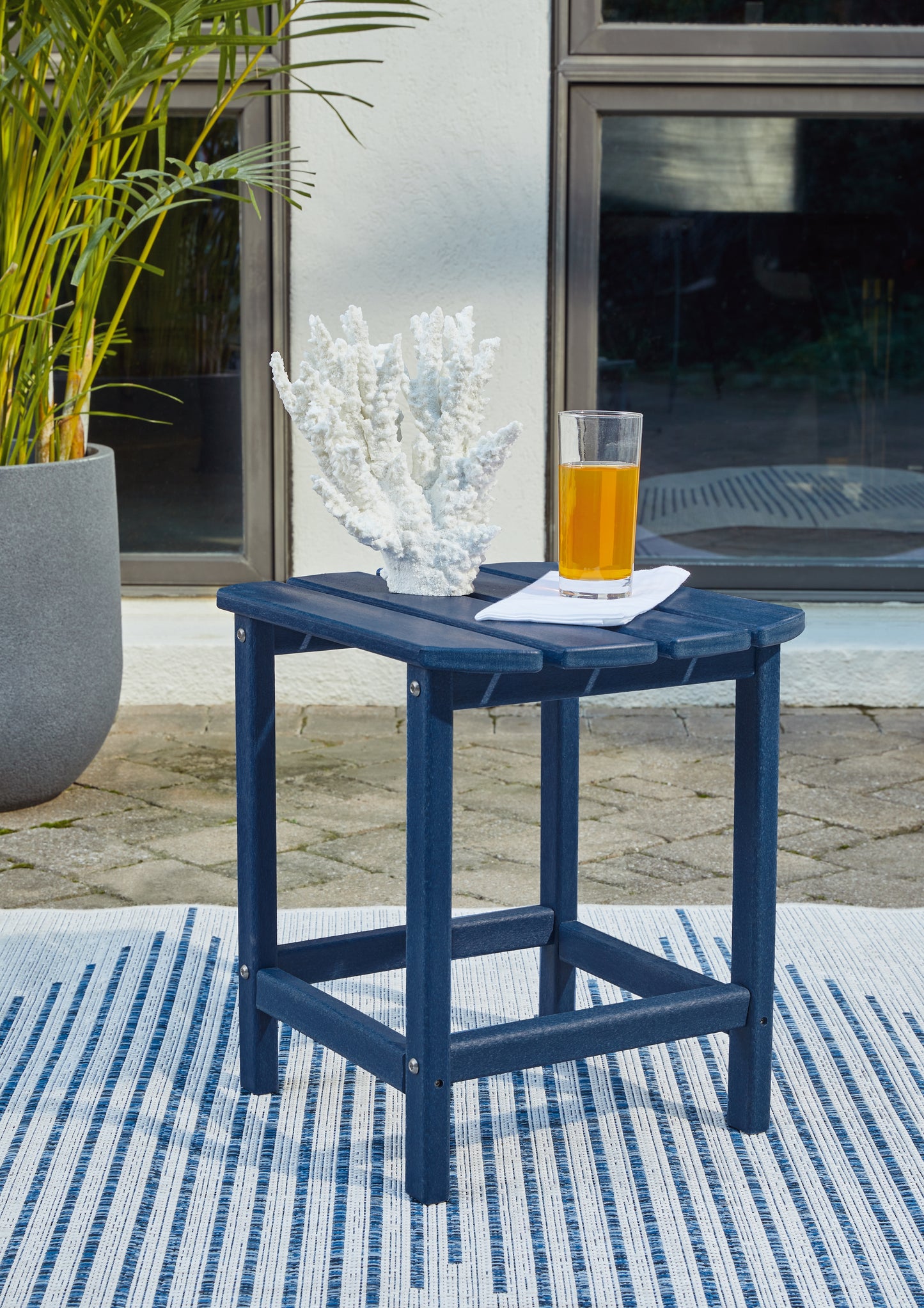 Cassel Furniture Outlet - Ashley Furniture - Sundown Treasure Outdoor - End Table / Blue - P009-703