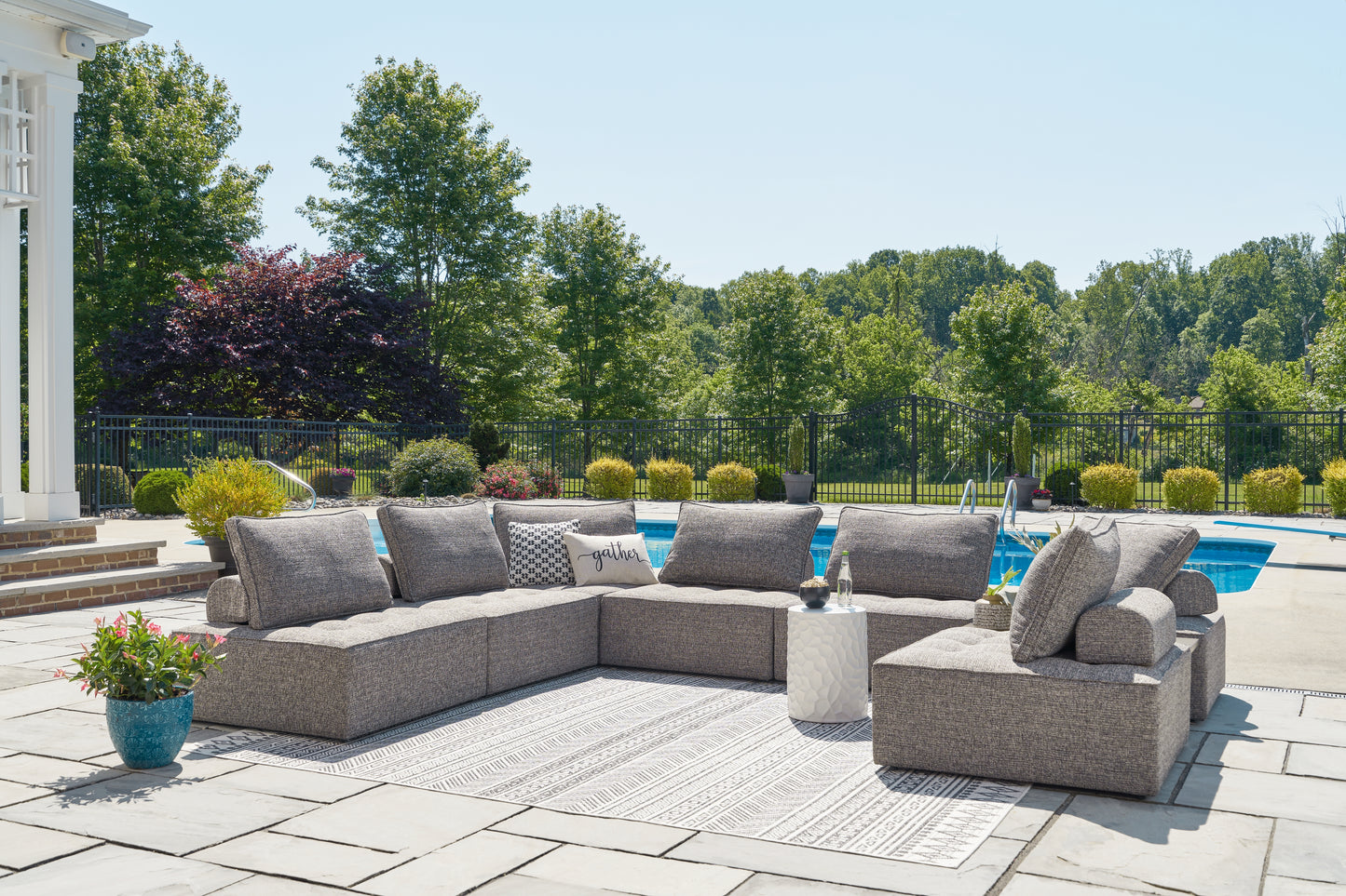 Cassel Furniture Outlet - Ashley Furniture - Bree Zee Outdoor - 8-Piece Outdoor Sectional / Brown - P160P6