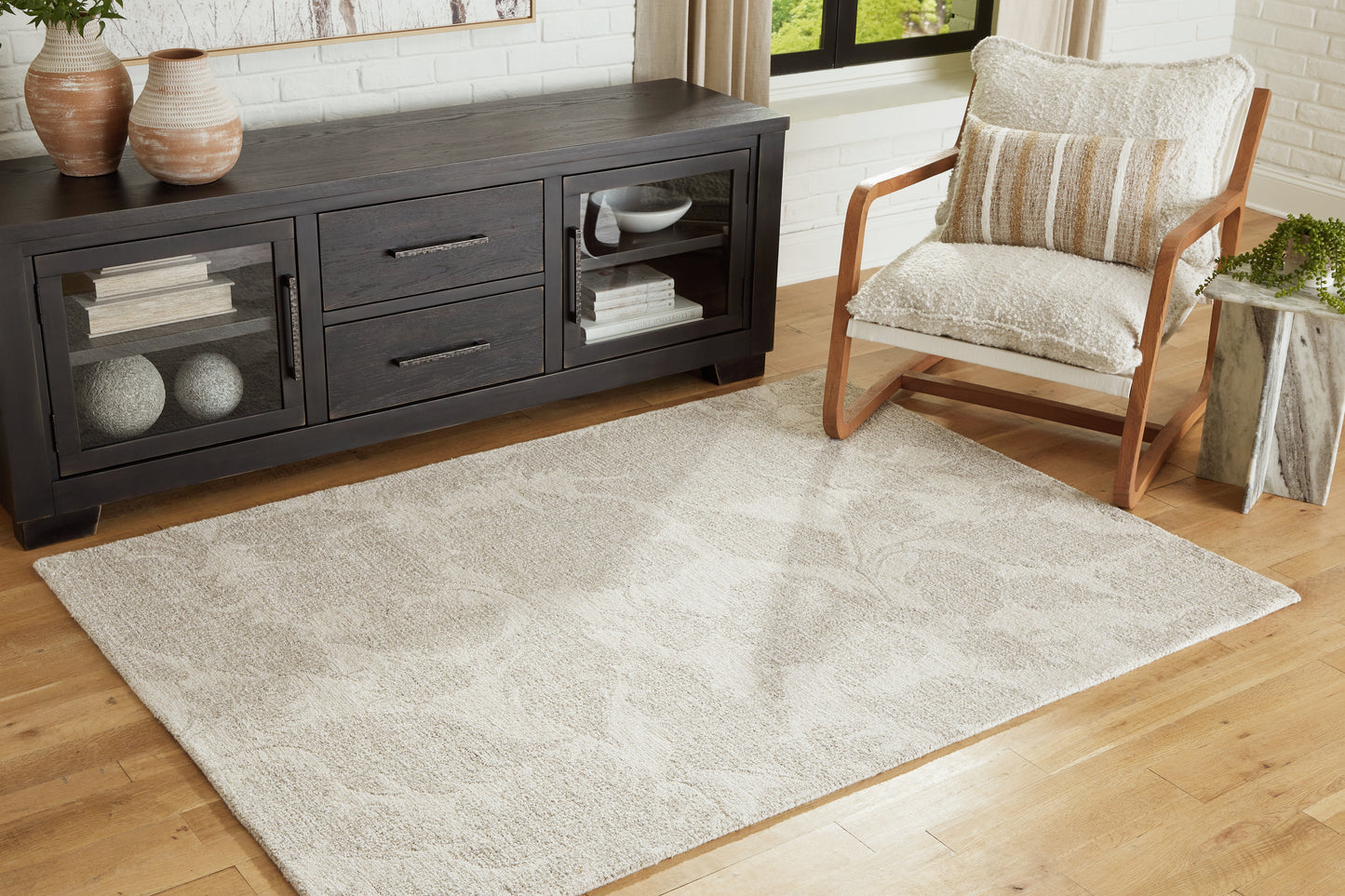 Cassel Furniture Outlet - Ashley Furniture - Chadess Rug - 5' x 7' Rug / Linen/Taupe - R406362