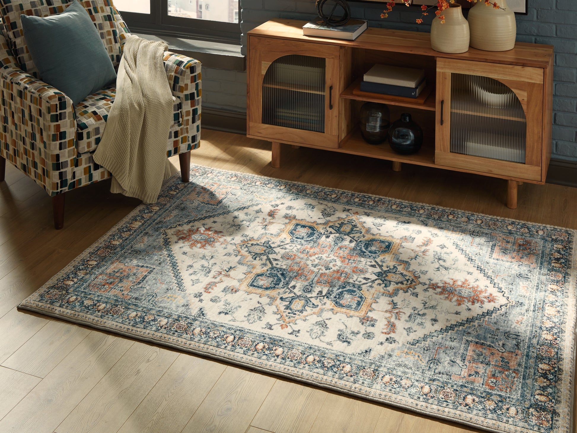 Cassel Furniture Outlet - Ashley Furniture - Wallney Rug - 7'6" x 9'6" Area Rug / Multi - R407491