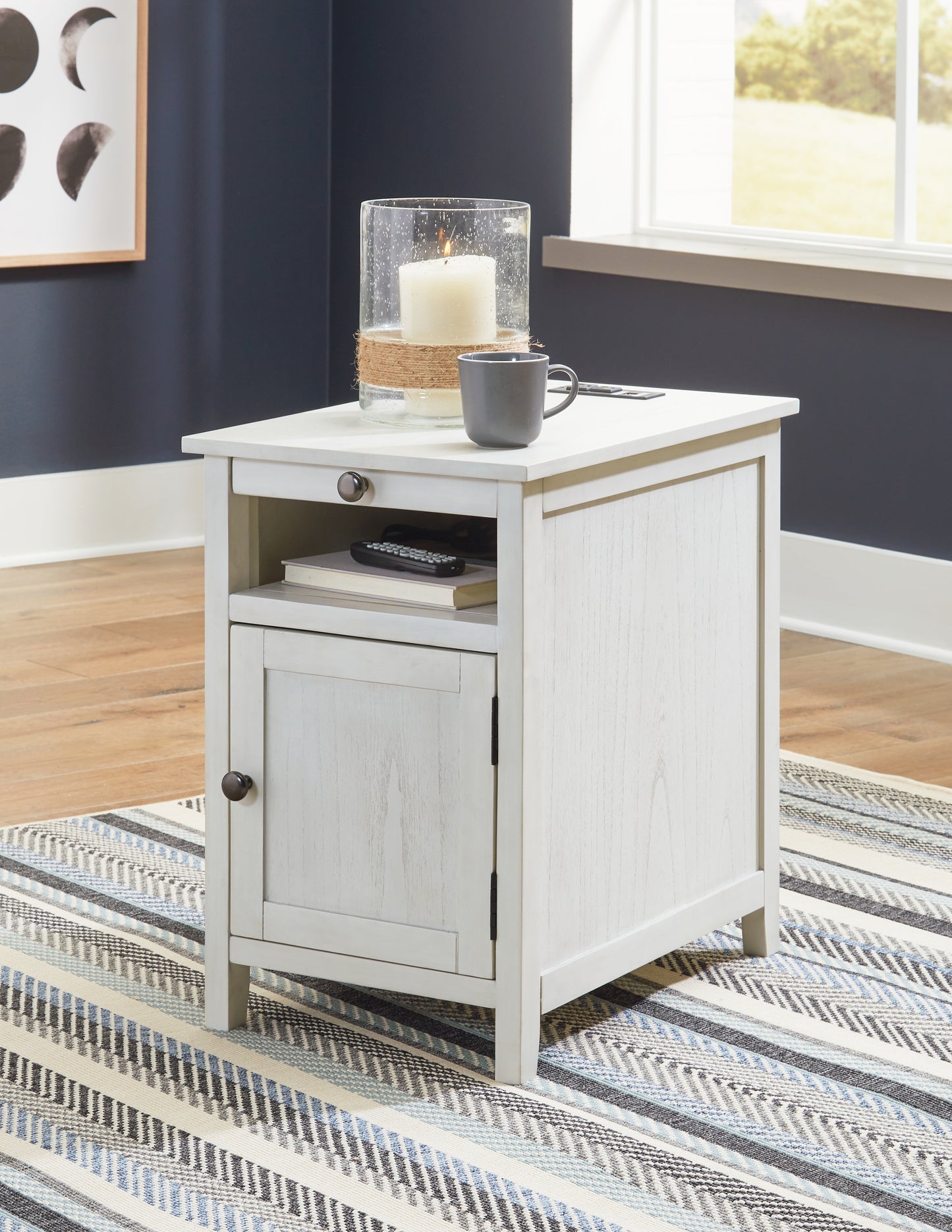 Cassel Furniture Outlet - Ashley Furniture - Treytown Chairside End Table - Chair Side End Table / Antique White - T300-517