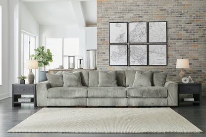 Lindyn Sectional