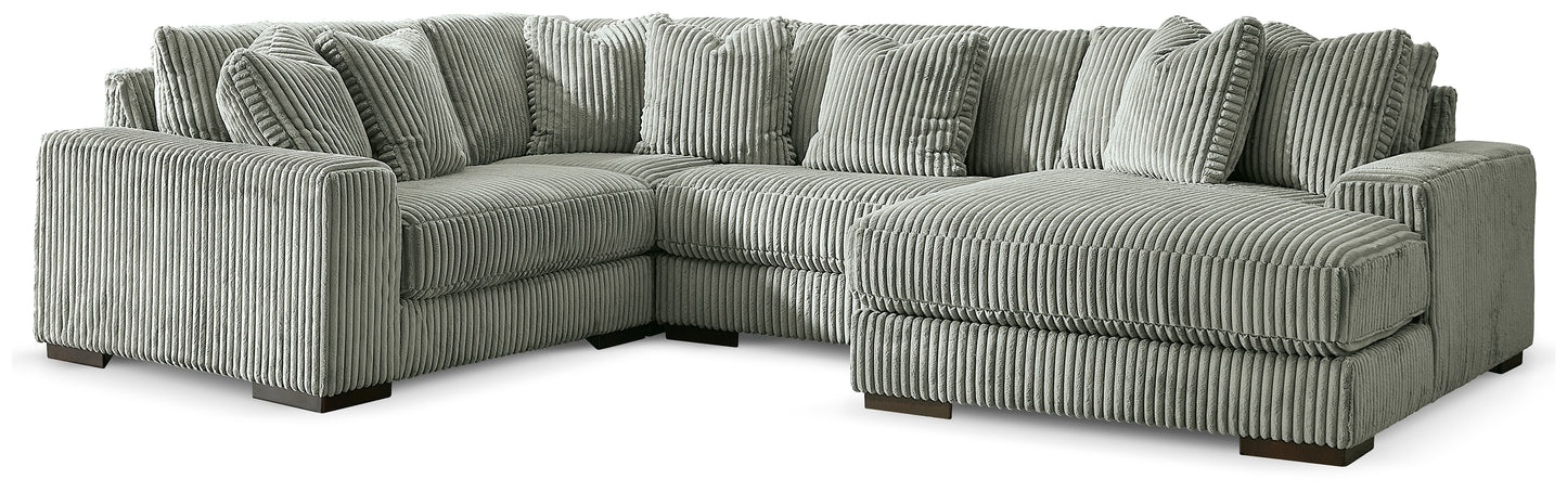 Lindyn Sectional