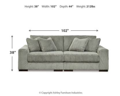 Lindyn Sectional
