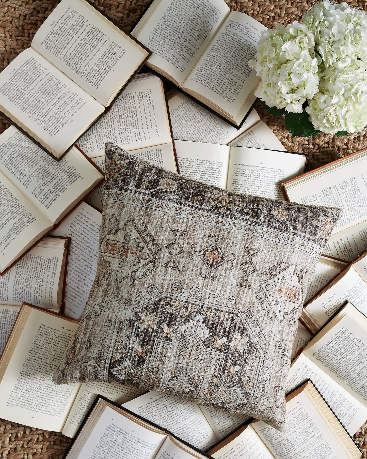 Cassel Furniture Outlet - Ashley Furniture - Roseridge Pillows - Pillow (4/CS) / Brown/Black/Cream - A1000972