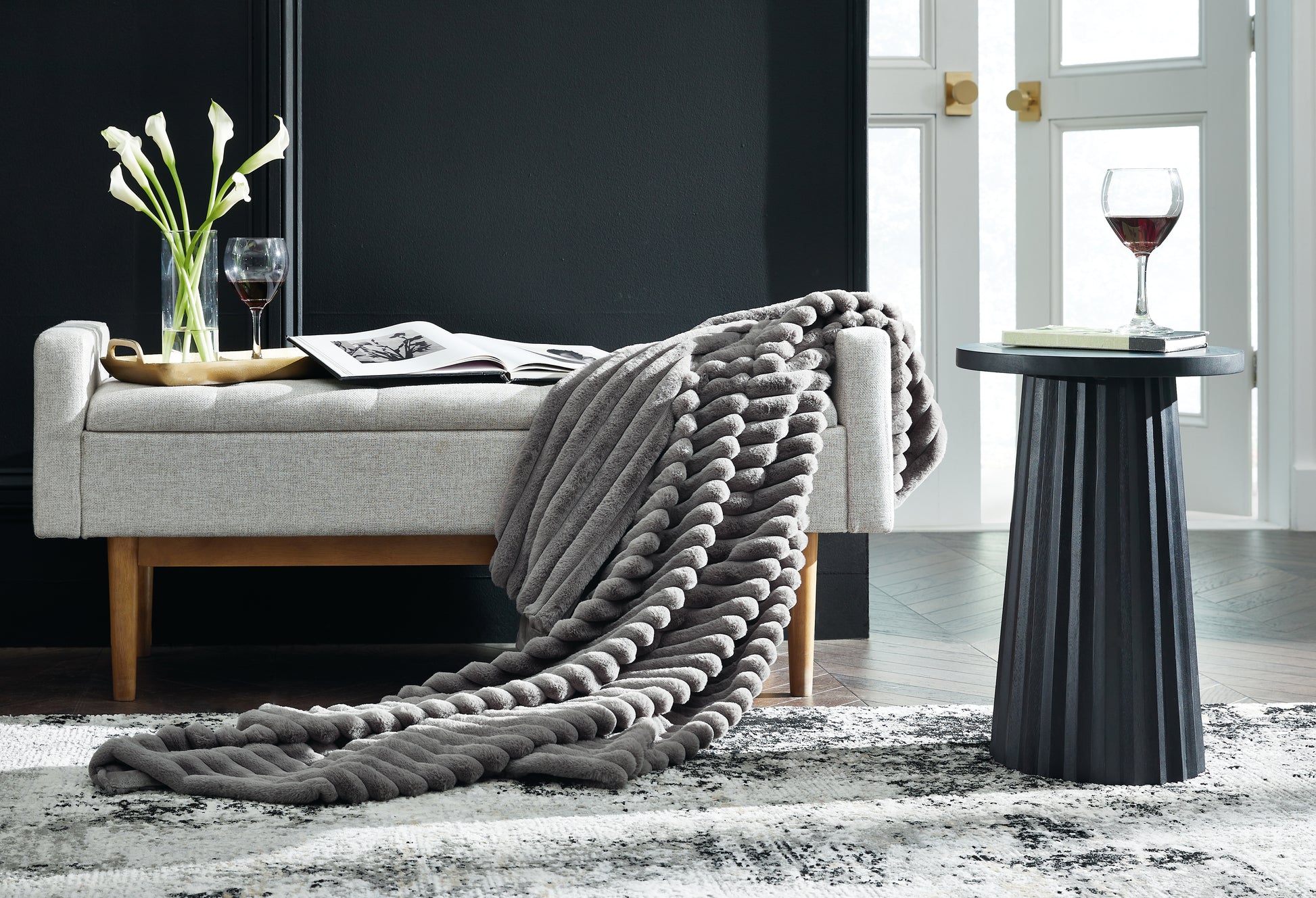 Cassel Furniture Outlet - Ashley Furniture - Alsonwell Throw (Set of 3) - Throw (3/CS) / Gray - A1001081