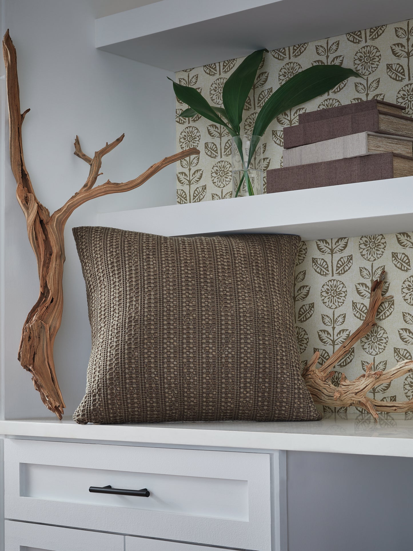 Cassel Furniture Outlet - Ashley Furniture - Landcher Pillows - Pillow (4/CS) / Brown - A1001104