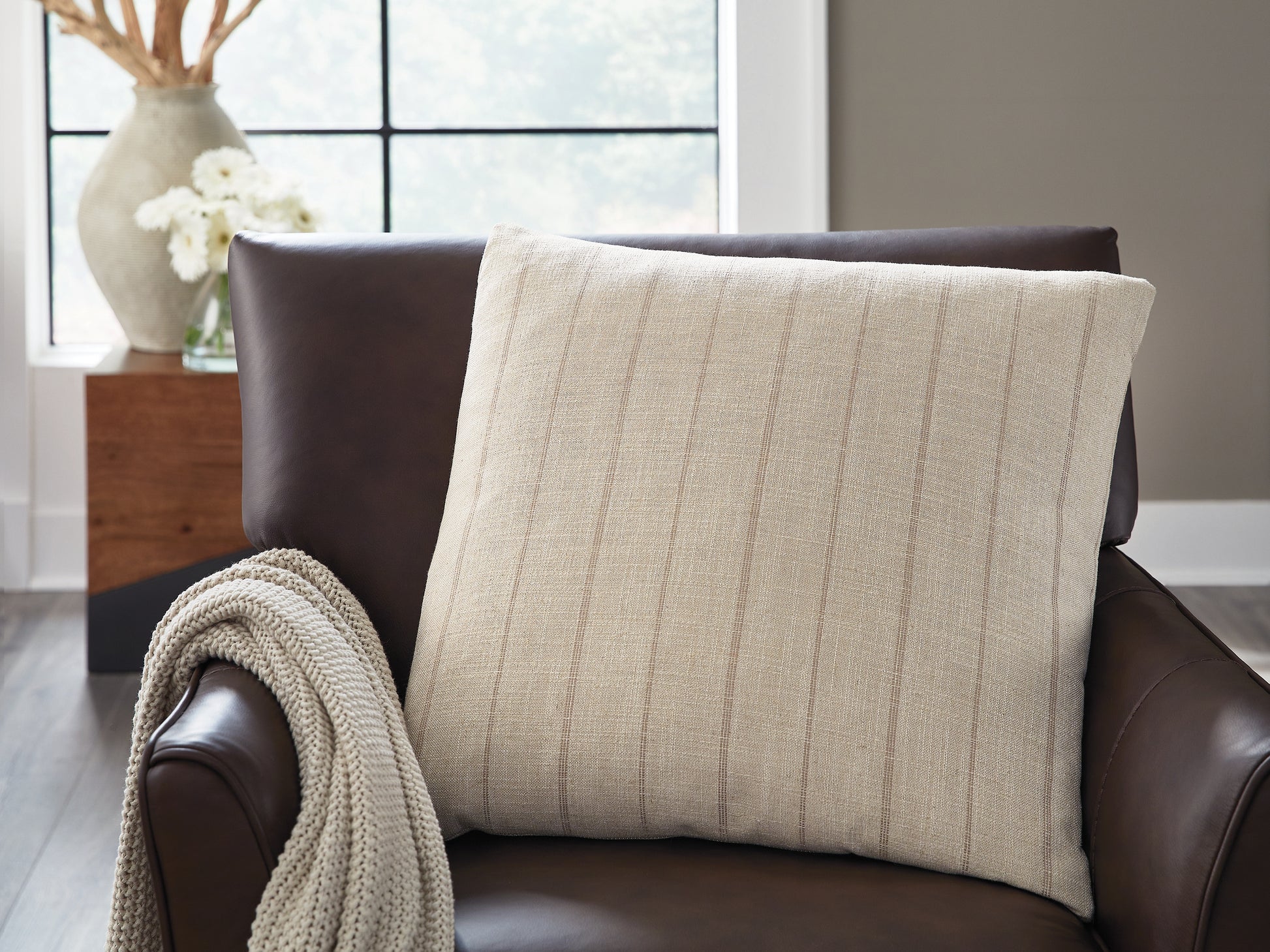 Cassel Furniture Outlet - Ashley Furniture - Valwick Pillows - Pillow (4/CS) - A1001180