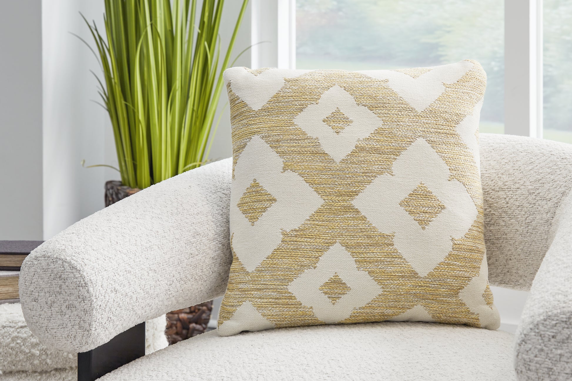 Cassel Furniture Outlet - Ashley Furniture - Brockner Next-Gen Nuvella Pillows - Pillow (4/CS) / Brown/Yellow - A1900009