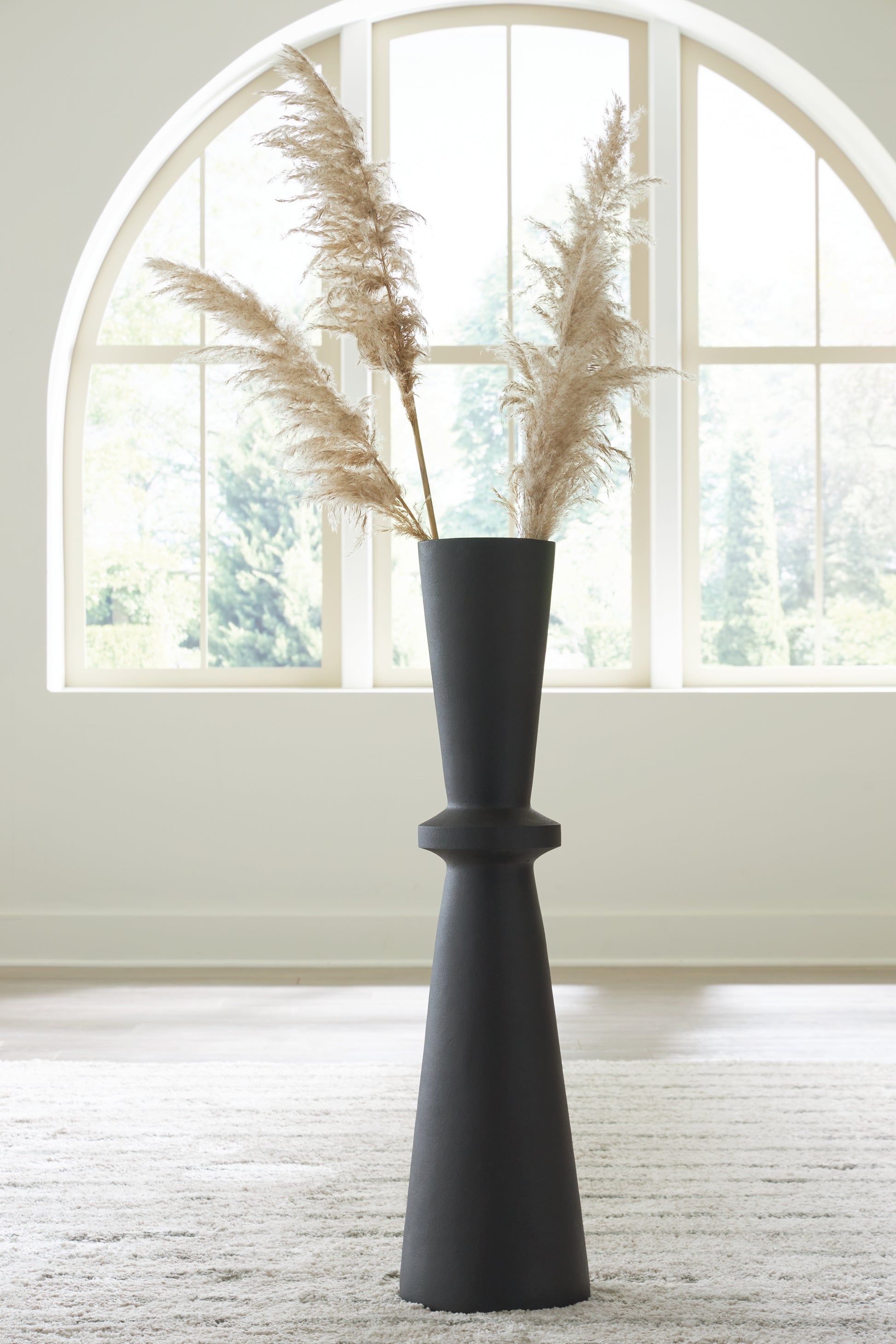 Cassel Furniture Outlet - Ashley Furniture - Collisten Vase - Vase / Black - A2000664
