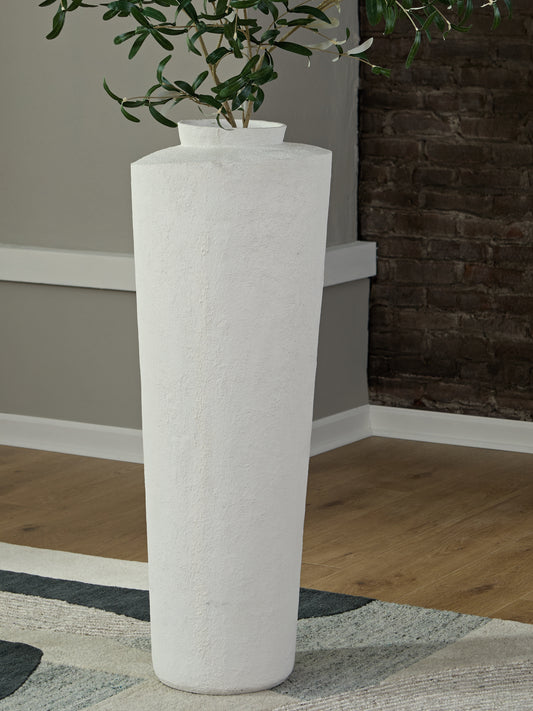 Cassel Furniture Outlet - Ashley Furniture - Flurinworth Vase - Vase / Cream - A2000769