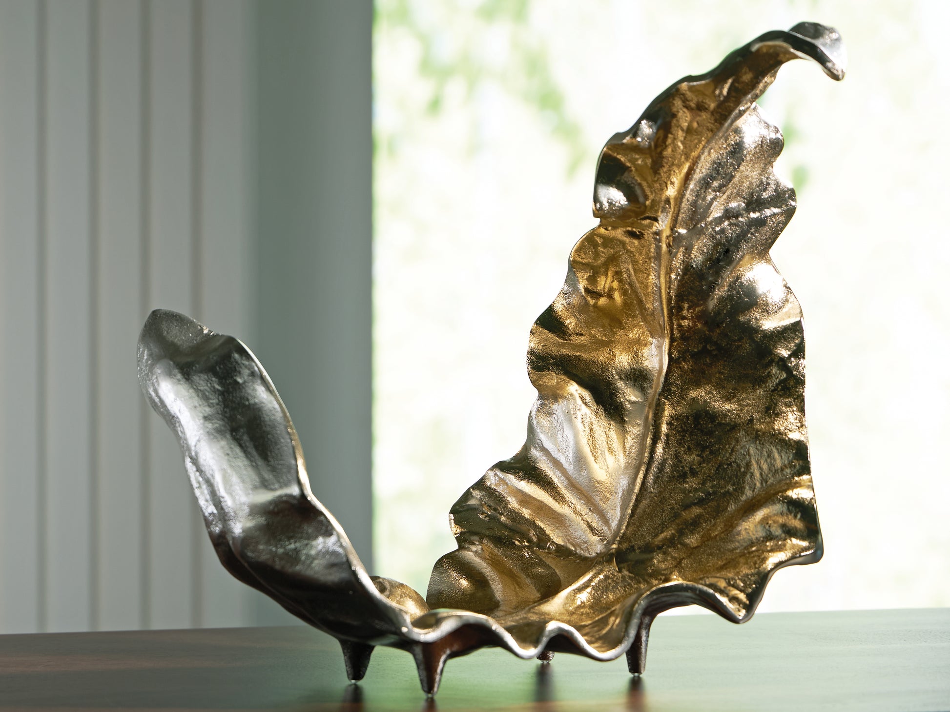 Cassel Furniture Outlet - Ashley Furniture - Darinsen Sculpture - Sculpture / Gold/Silver Finish - A2000785
