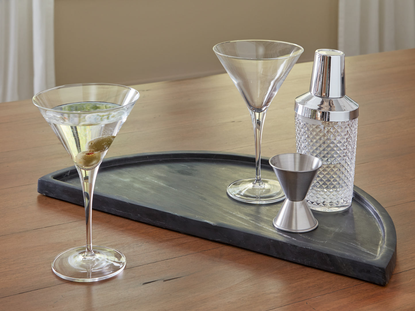 Cassel Furniture Outlet - Ashley Furniture - Cortsen Tray - Tray / Black - A2000793