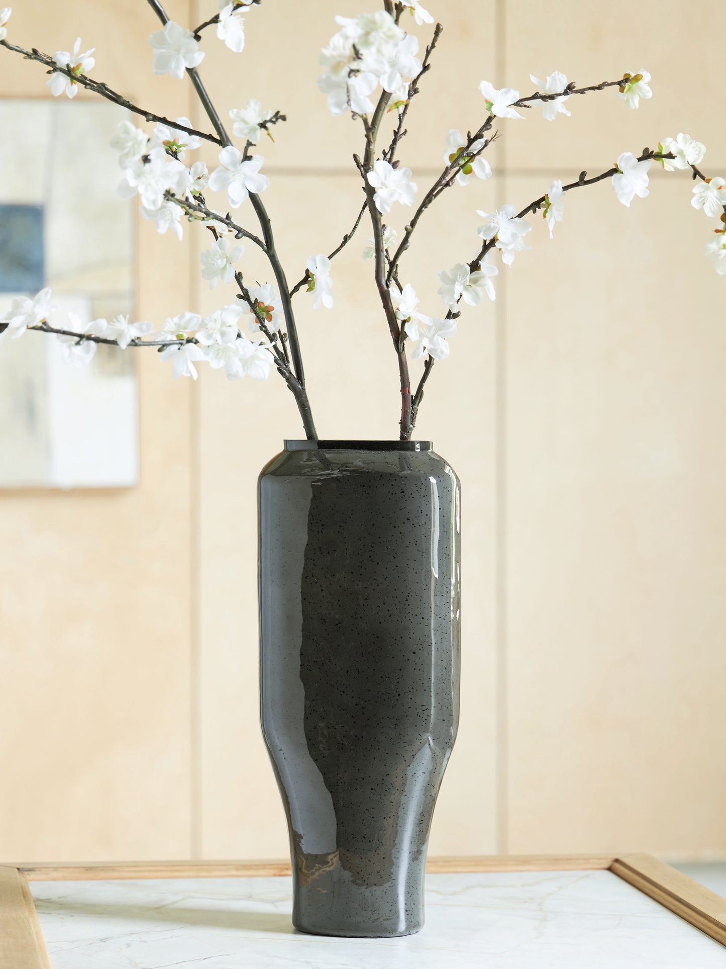 Cassel Furniture Outlet - Ashley Furniture - Kierlain Vase - Vase / Gray/Black - A2000809