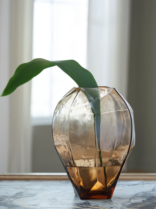 Cassel Furniture Outlet - Ashley Furniture - Ewart Vase - Vase / Light Brown - A2000866