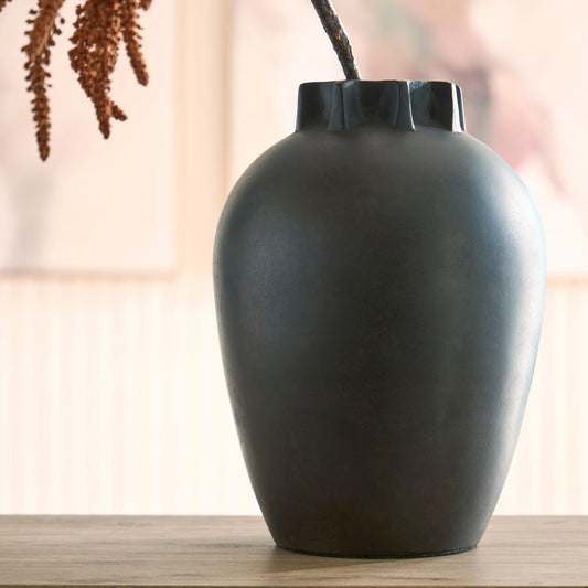 Cassel Furniture Outlet - Ashley Furniture - Kaslett Vase - Vase - A2000950