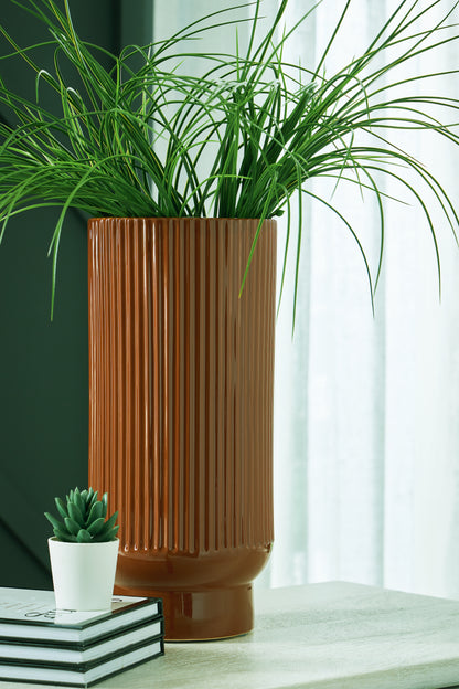 Cassel Furniture Outlet - Ashley Furniture - Avalyah Vase - Vase (2/CS) / Burnt Umber - A2900023