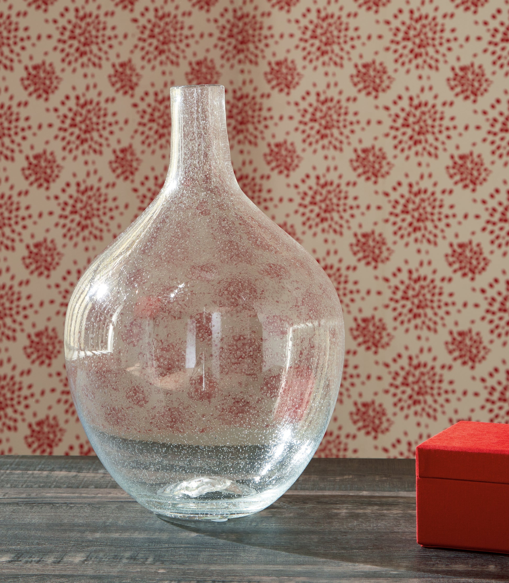 Cassel Furniture Outlet - Ashley Furniture - Kurthorne Vase - Vase / Clear - A2900028