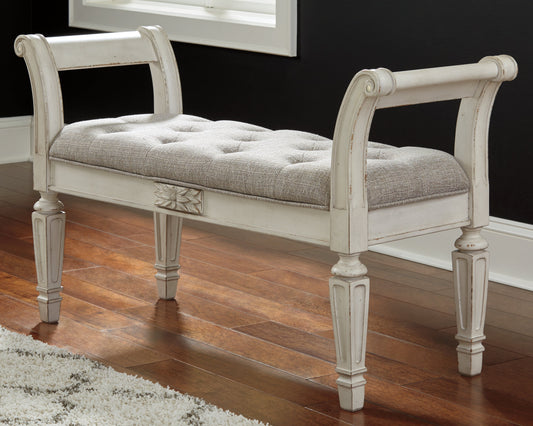 Realyn Accent Bench