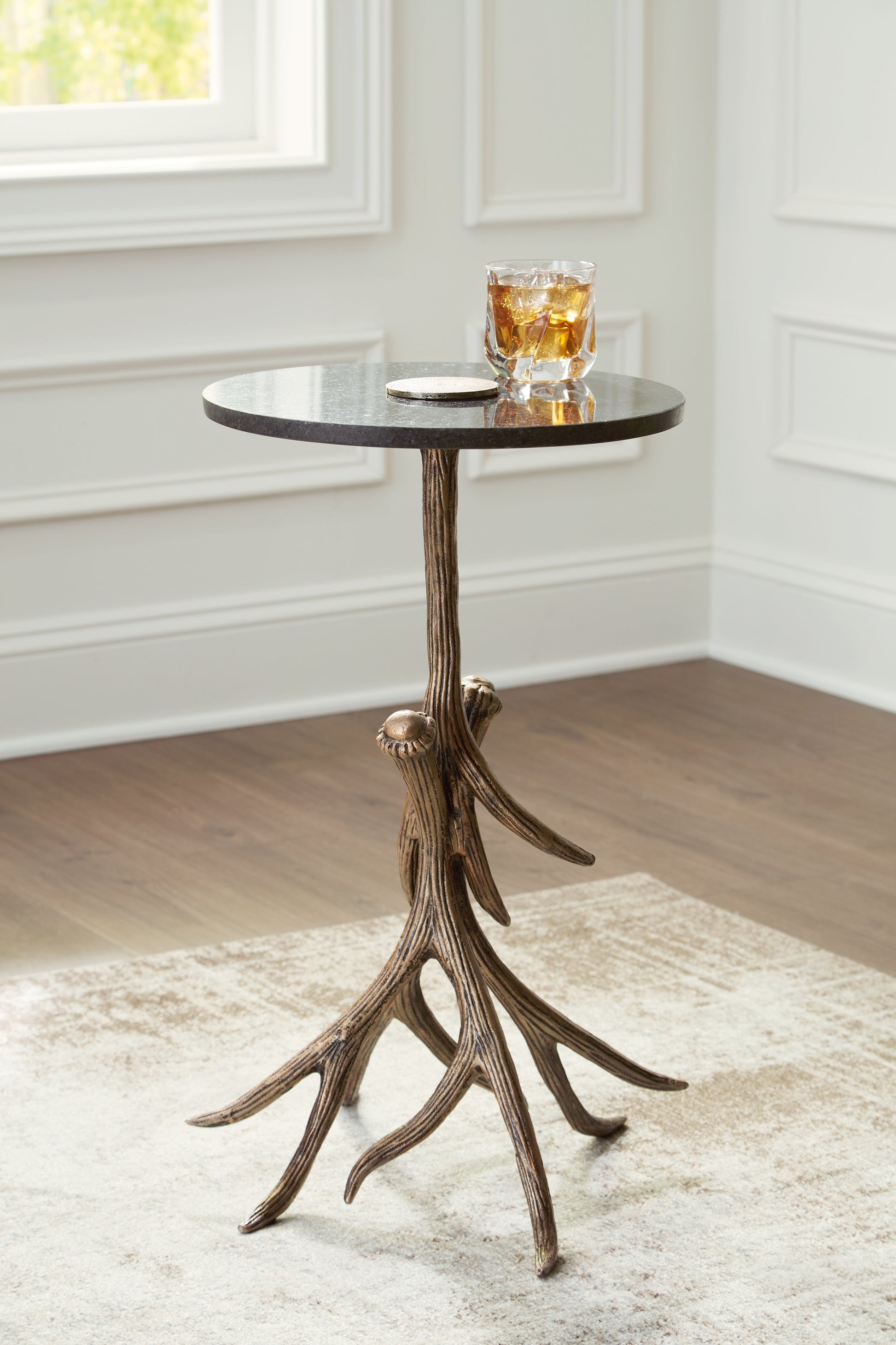 Cassel Furniture Outlet - Ashley Furniture - Lemkins Accent Table - Accent Table / Black/Antique Gold Finish - A4000606