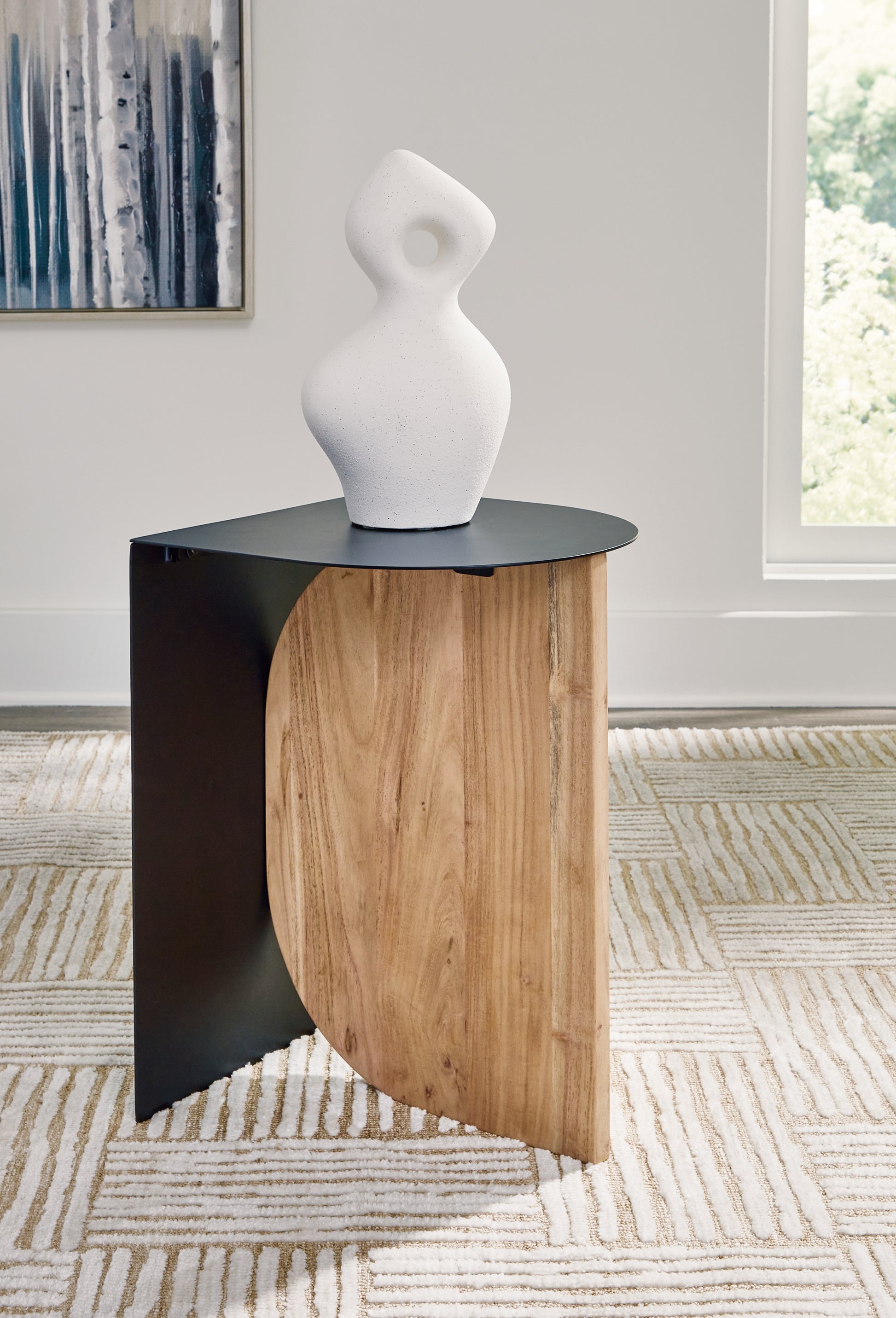 Cassel Furniture Outlet - Ashley Furniture - Ladgate Accent Table - Accent Table / Black/Natural - A4000628