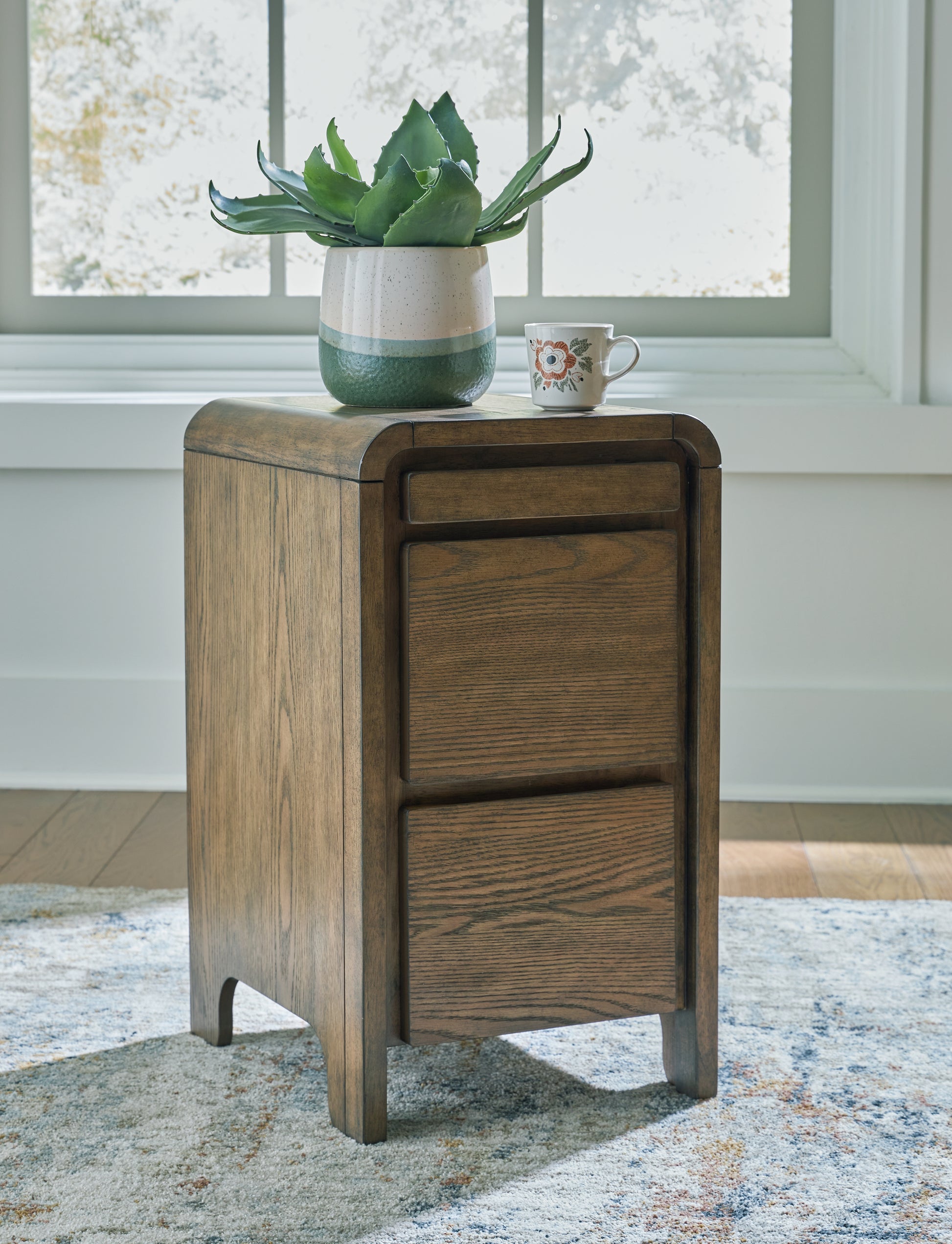 Cassel Furniture Outlet - Ashley Furniture - Jensworth Accent Table - Accent Table / Brown - A4000636