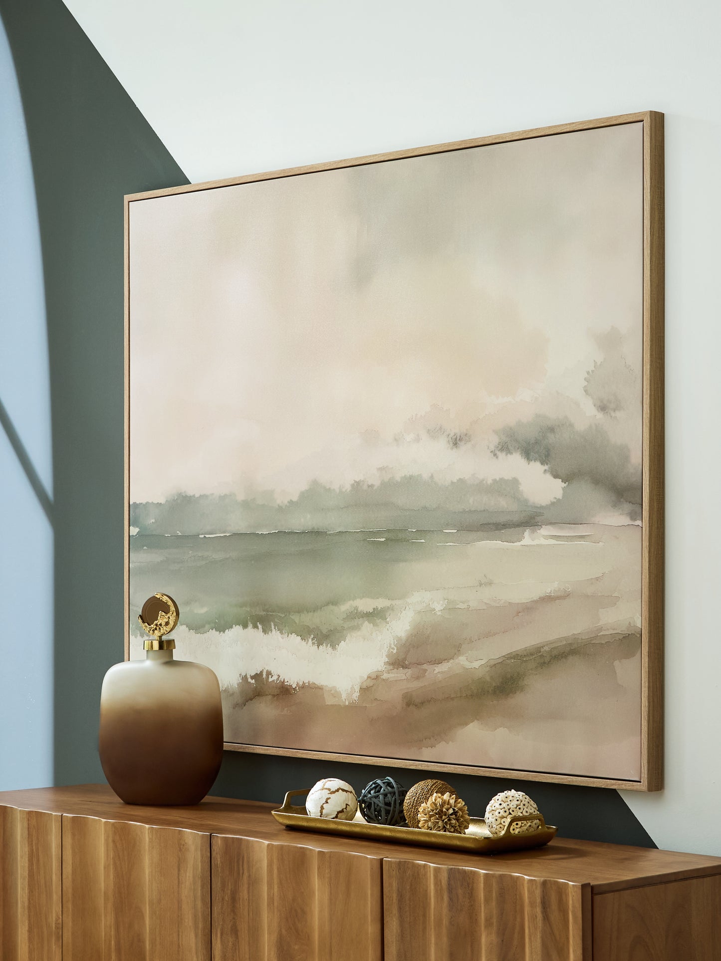 Vallus Wall Decor