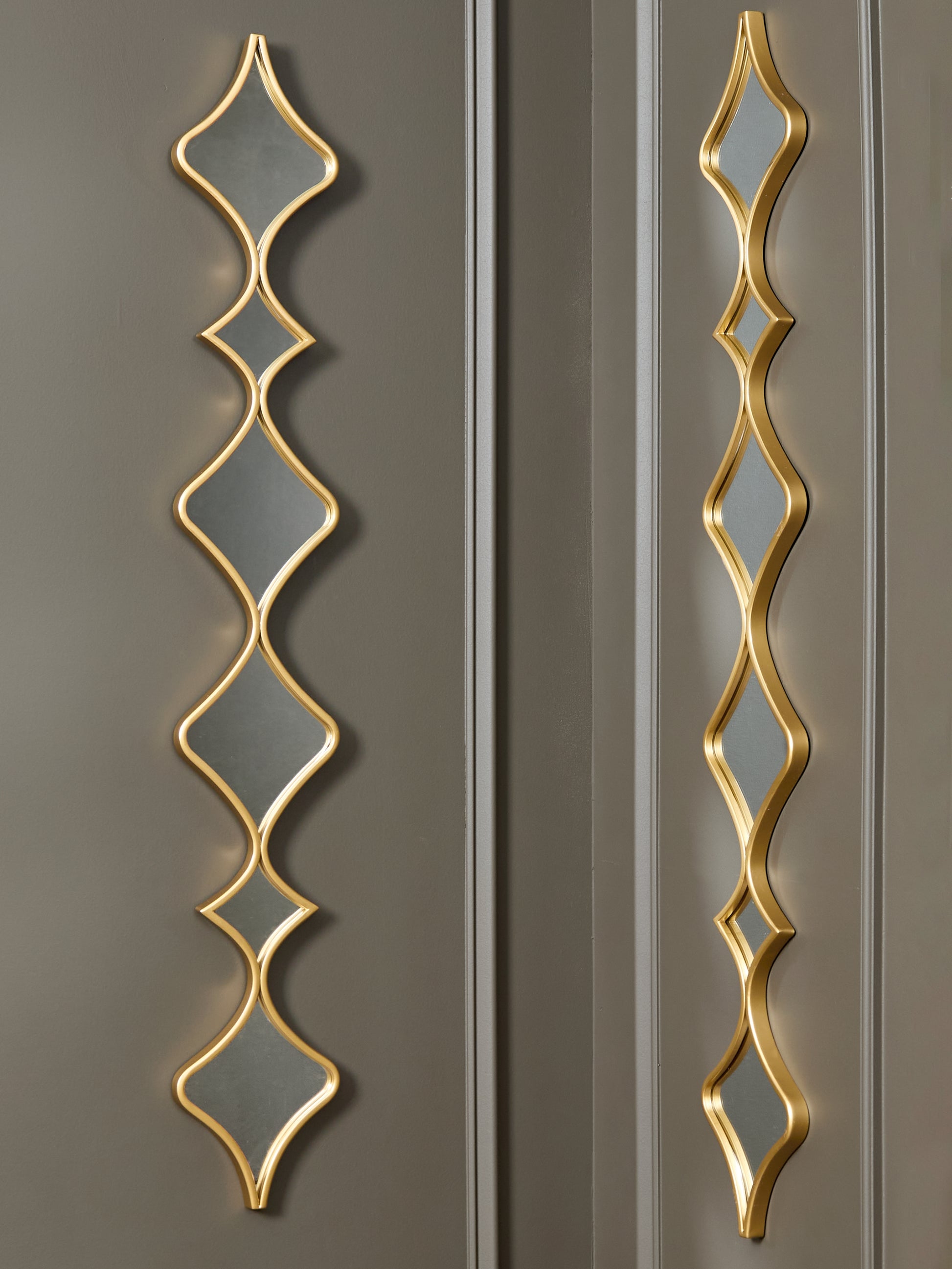 Cassel Furniture Outlet - Ashley Furniture - Harriswood Mirror - Accent Mirror Set (Set of 2) / Gold Finish - A8010354