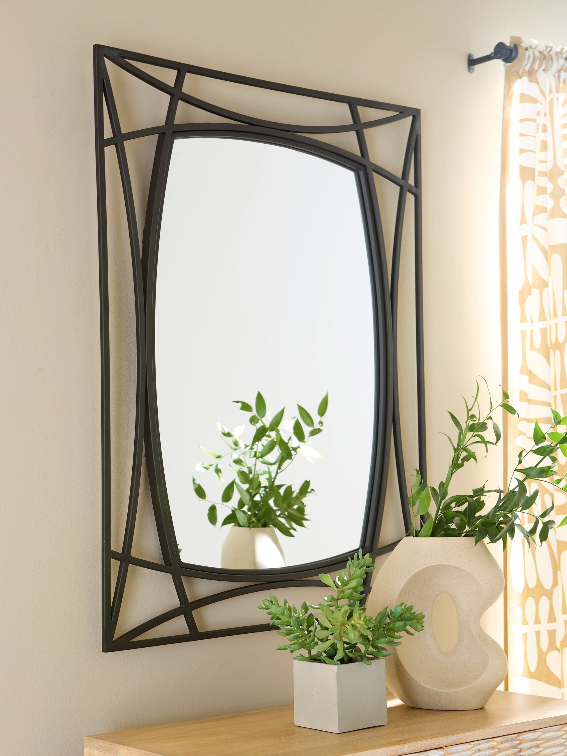 Cassel Furniture Outlet - Ashley Furniture - Freenville Mirror - Accent Mirror / Black - A8010408
